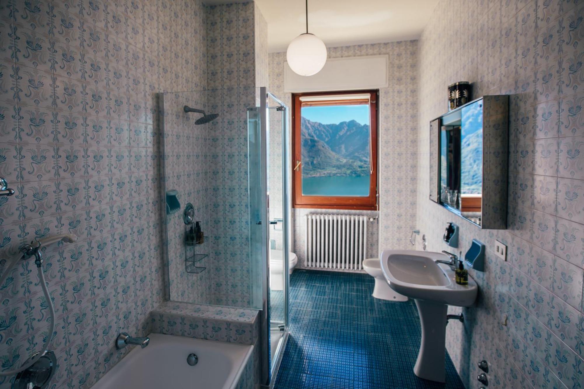 Habitación Triple con vistas al lago