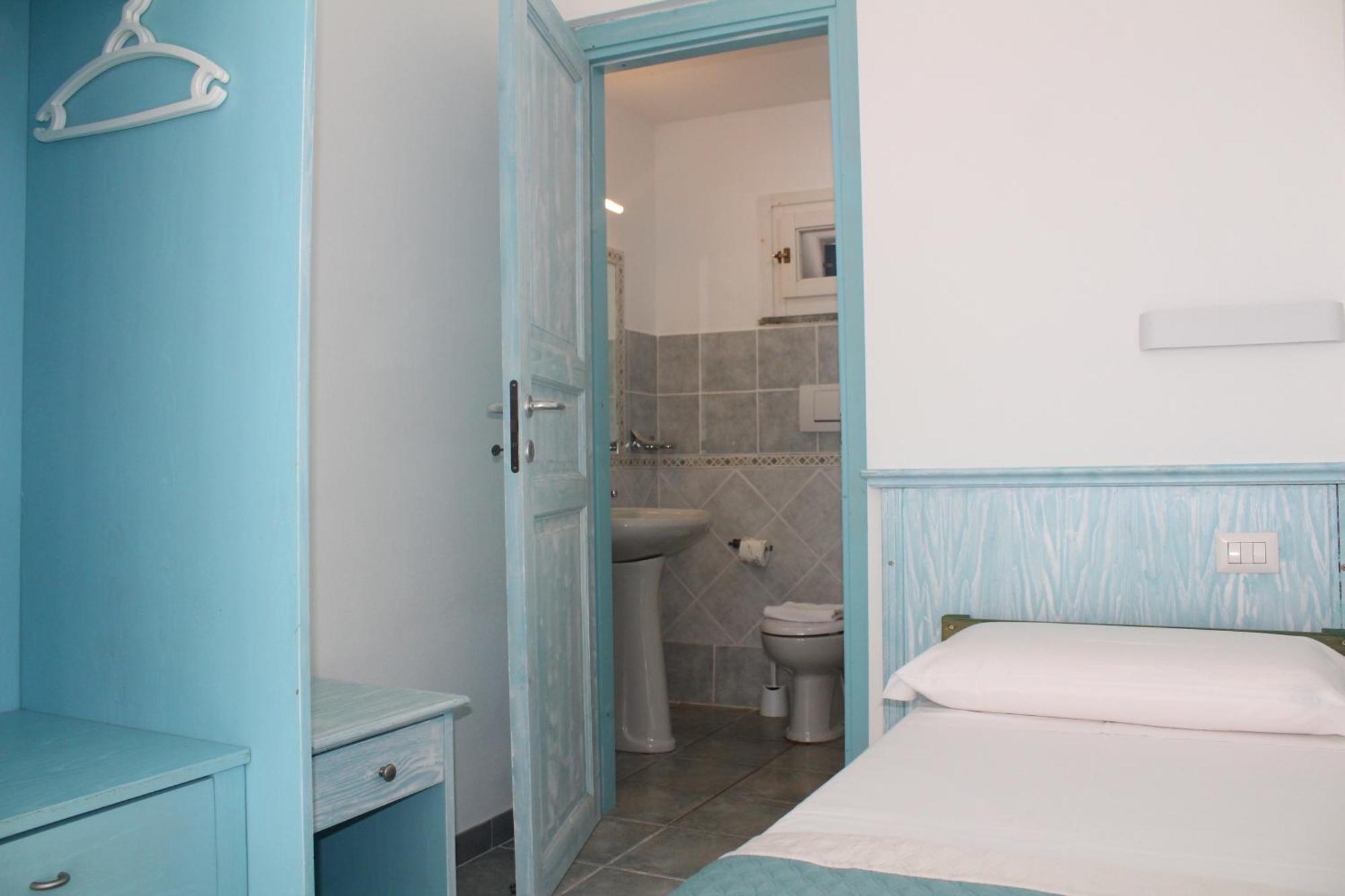 Standard Single Room with Sea View