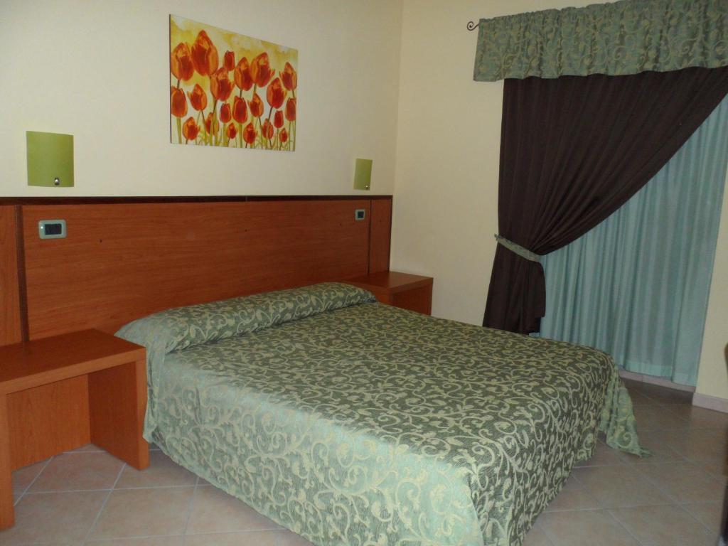 Triple Room,681294936:JPEG