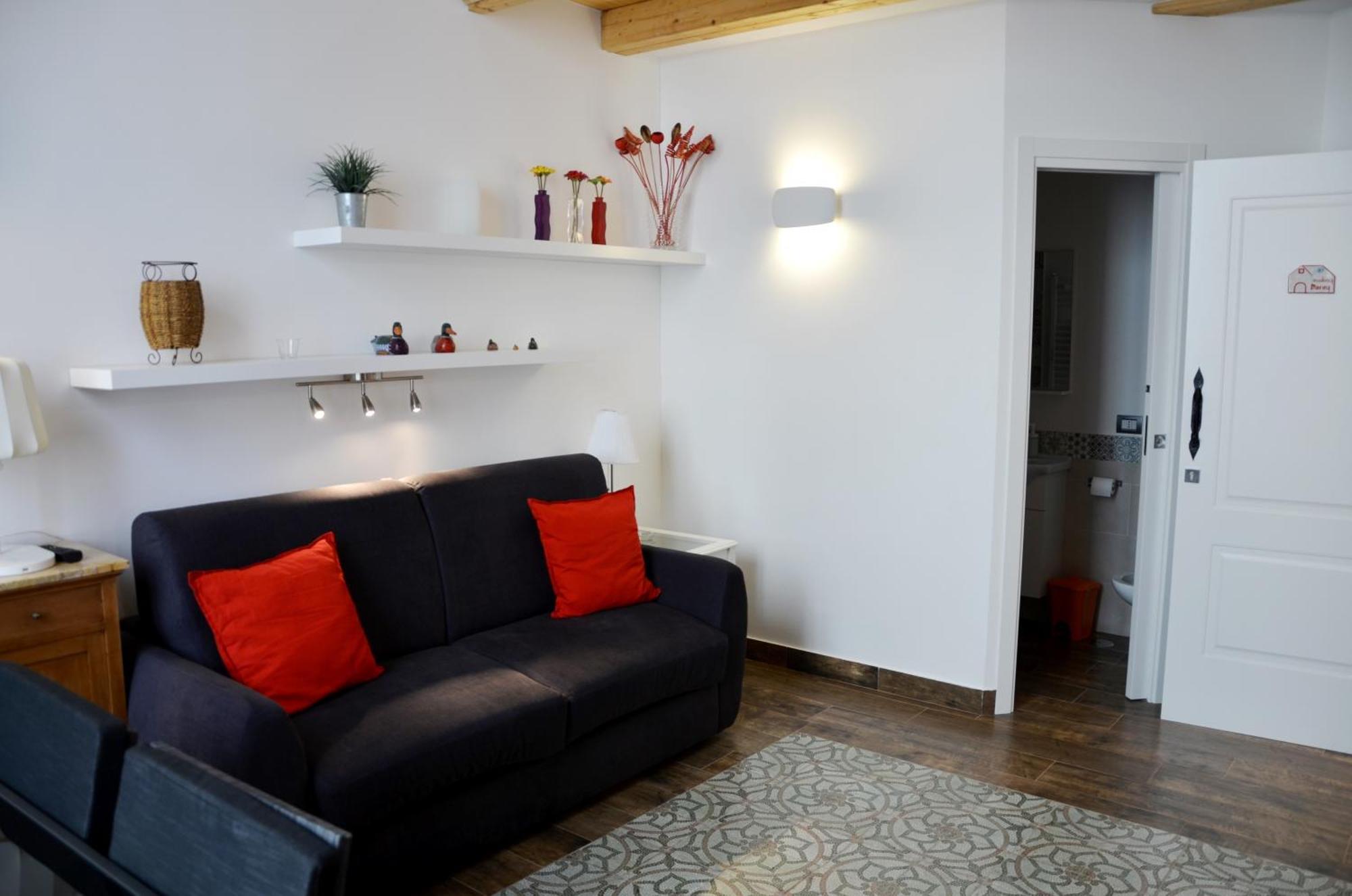 Deluxe Apartment