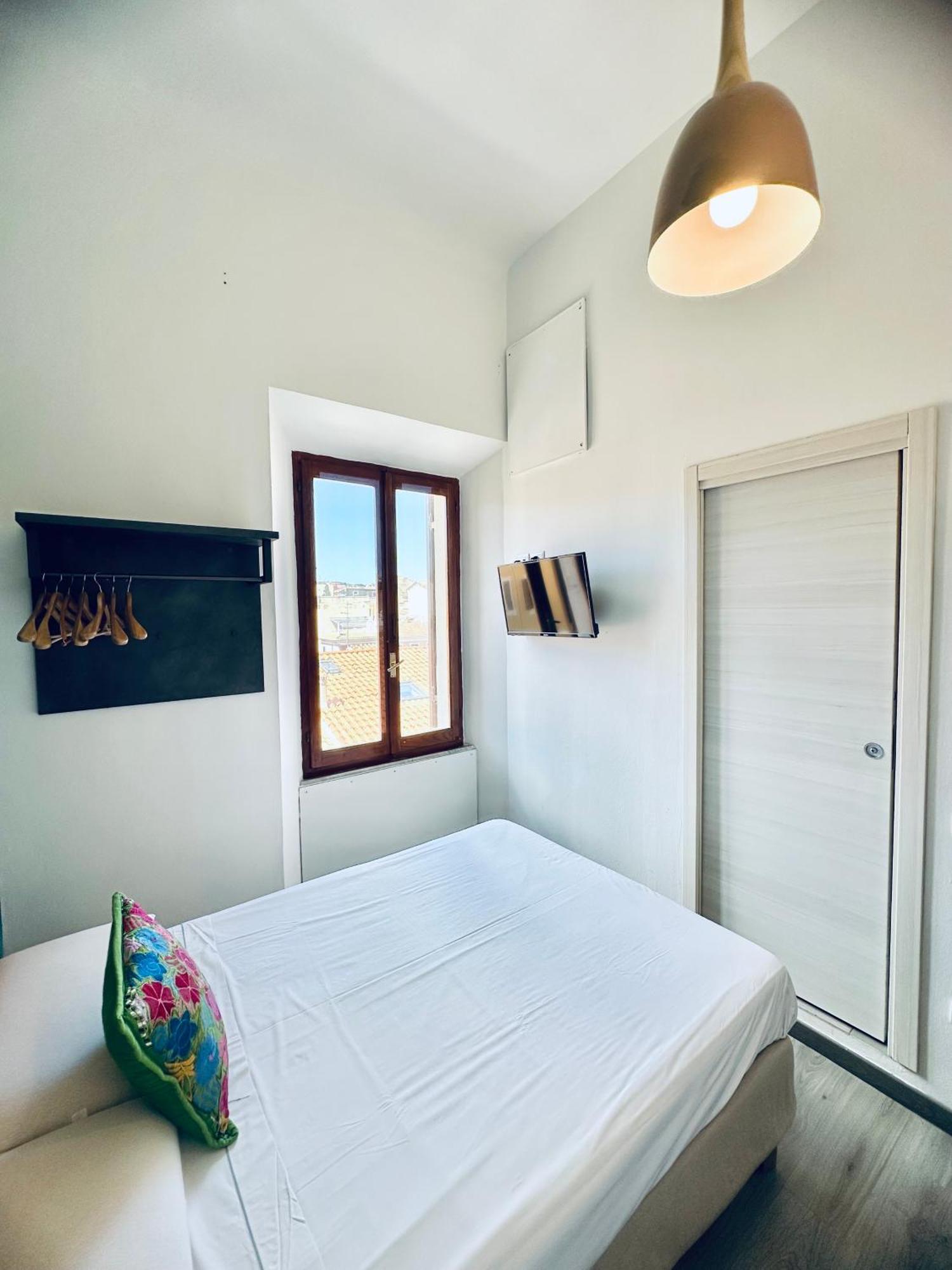 Quarto Individual Standard