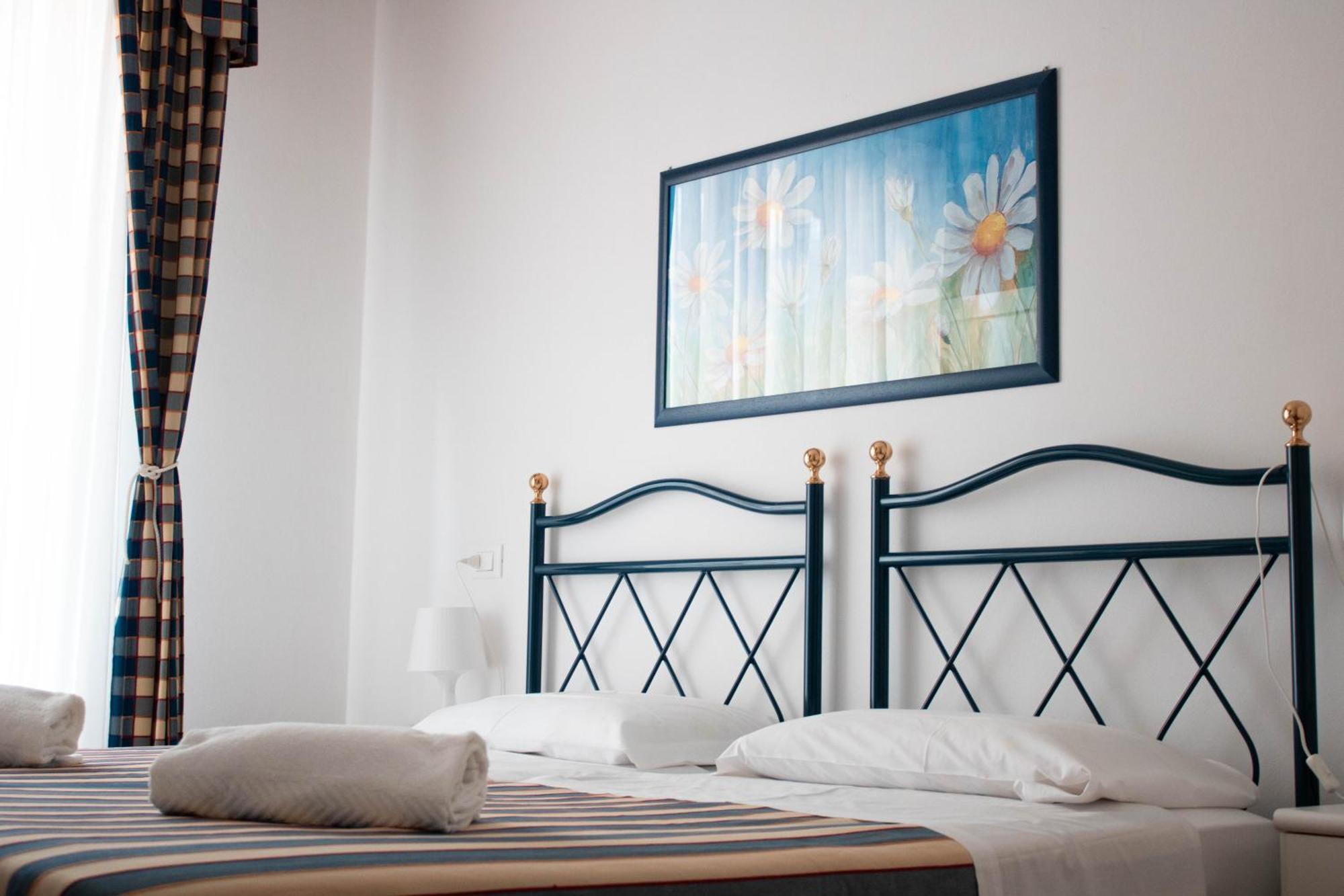 Single Room Balcony,1592058980:JPEG