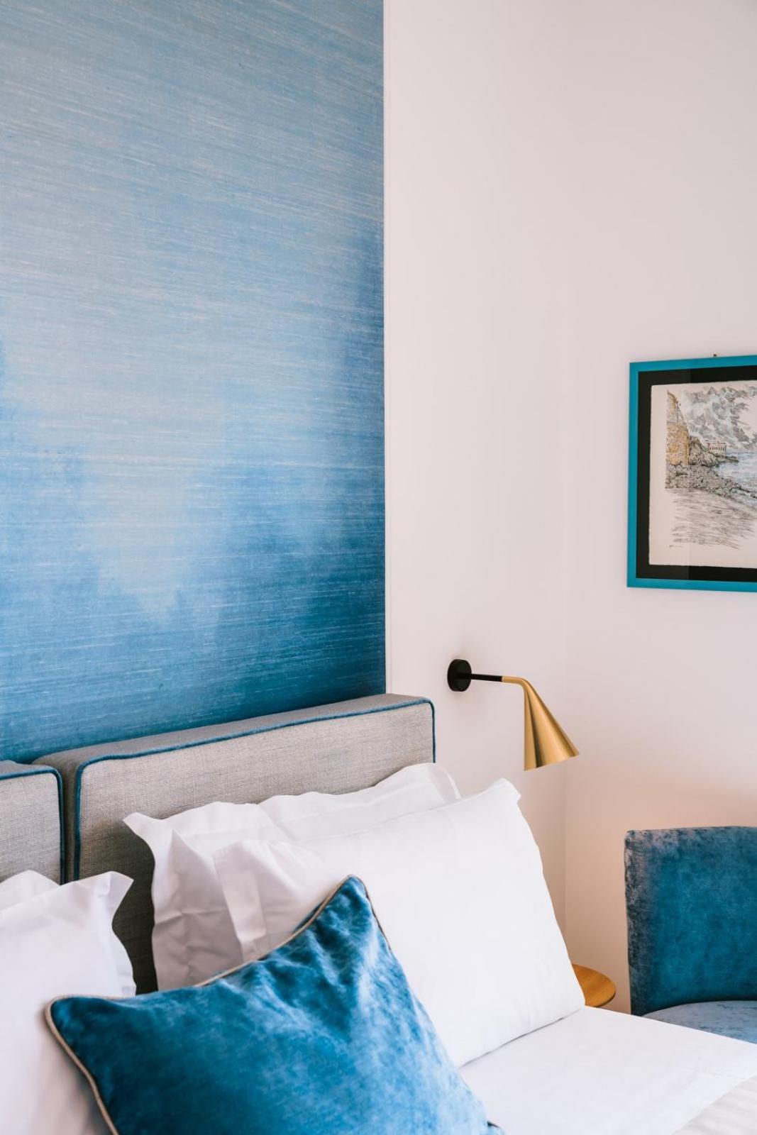 Premium Double Room with Partial Sea View - Depandance