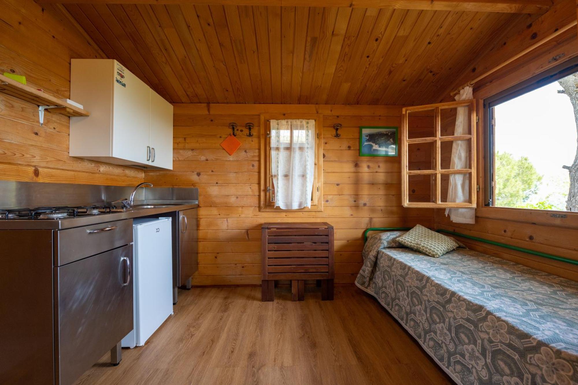 Bungalow,1593728767:JPEG