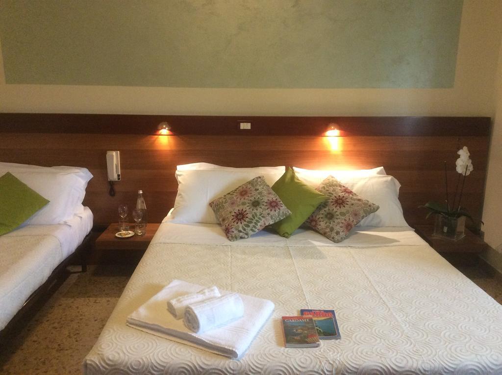 Double Room Lake View,165808758:JPEG