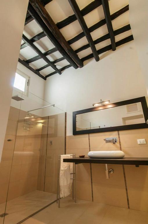 Quarto Duplo com Banheiro Privativo