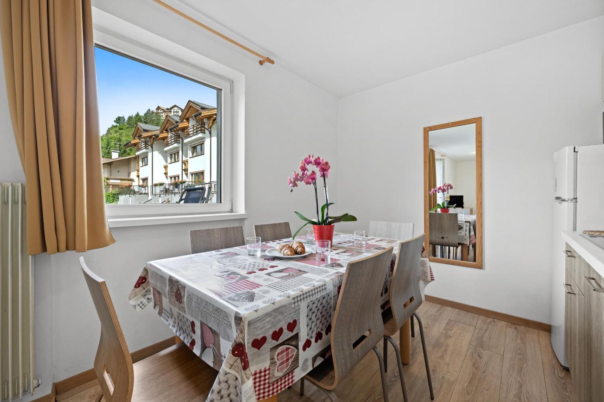 Apartament z 2 sypialniami (5 osób)