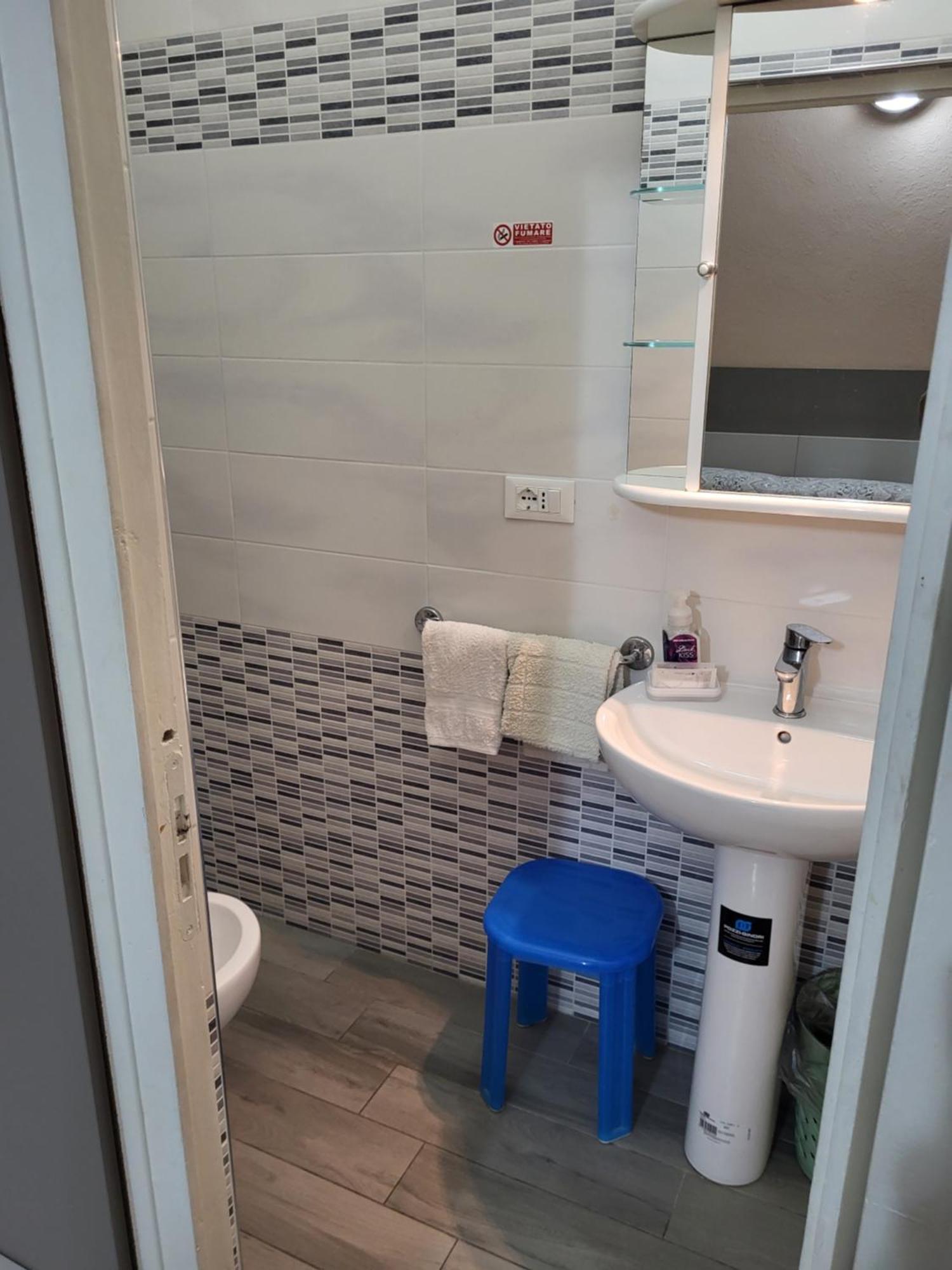 Double Room Private Bathroom