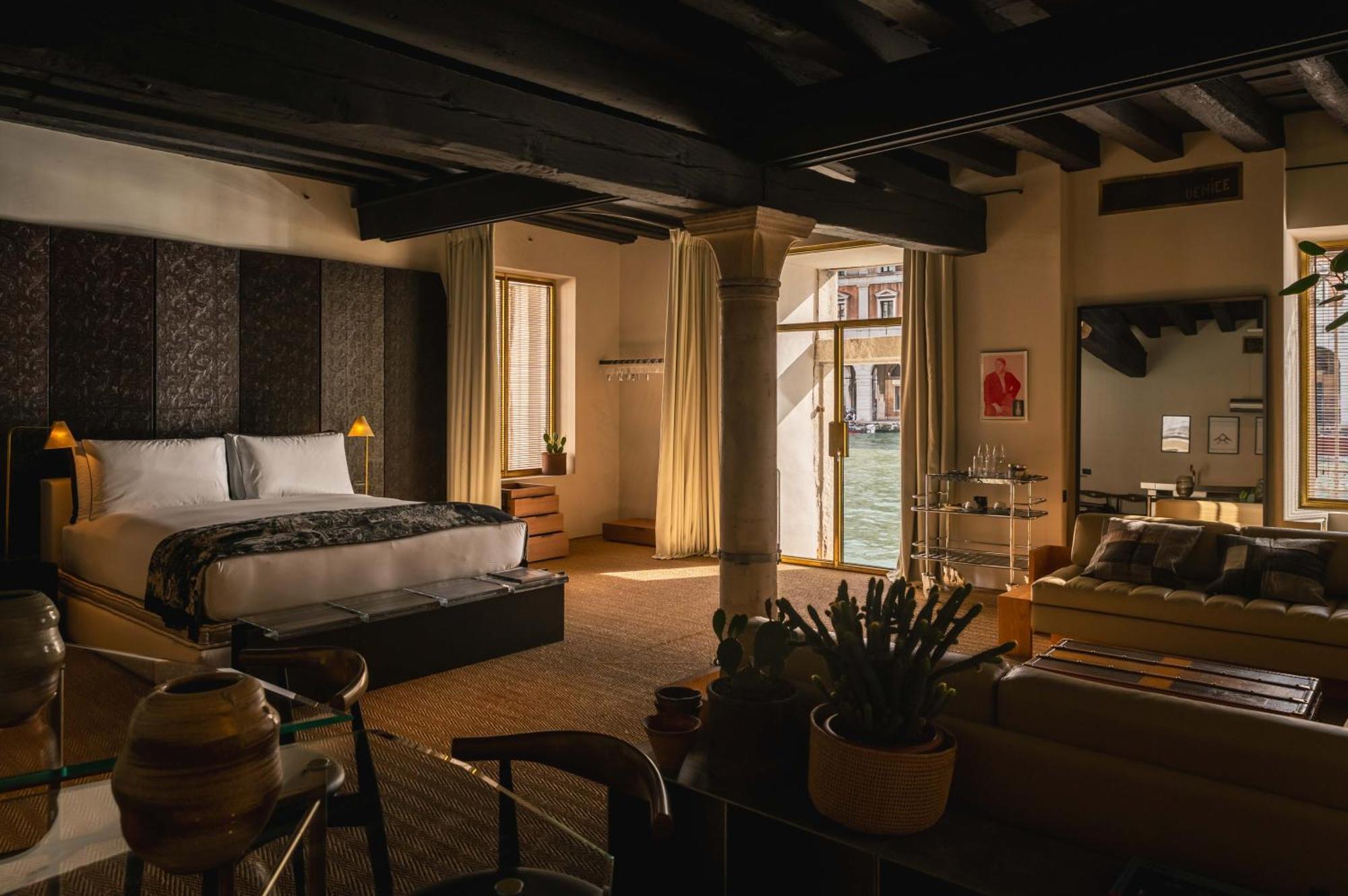 Apartament z widokiem na Canal Grande i most Rialto