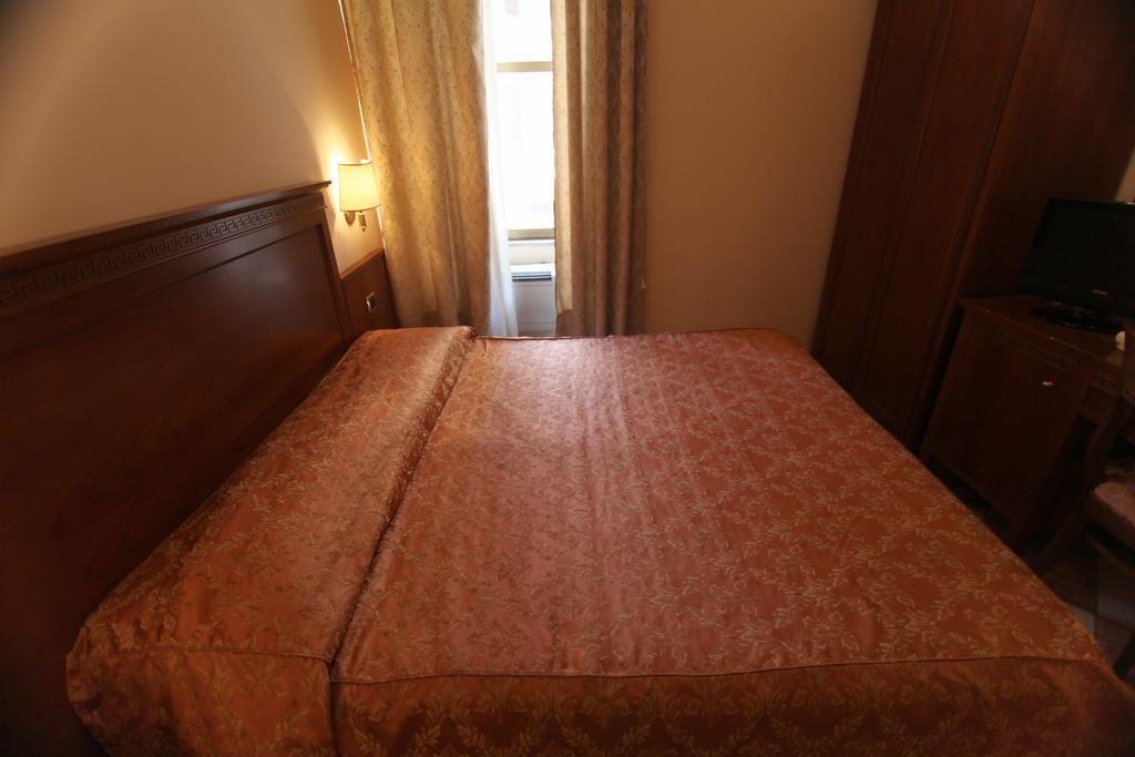 Quarto Individual