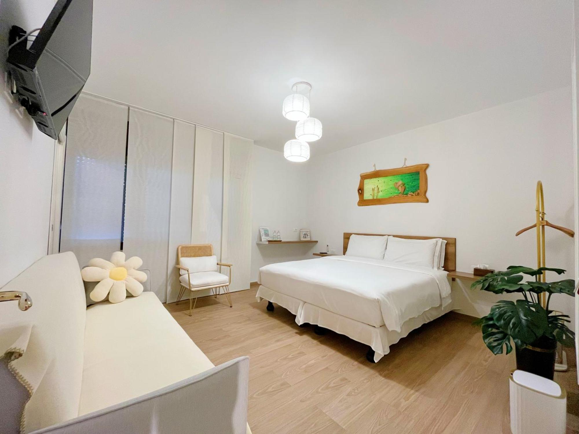 Triple Room Private Bathroom