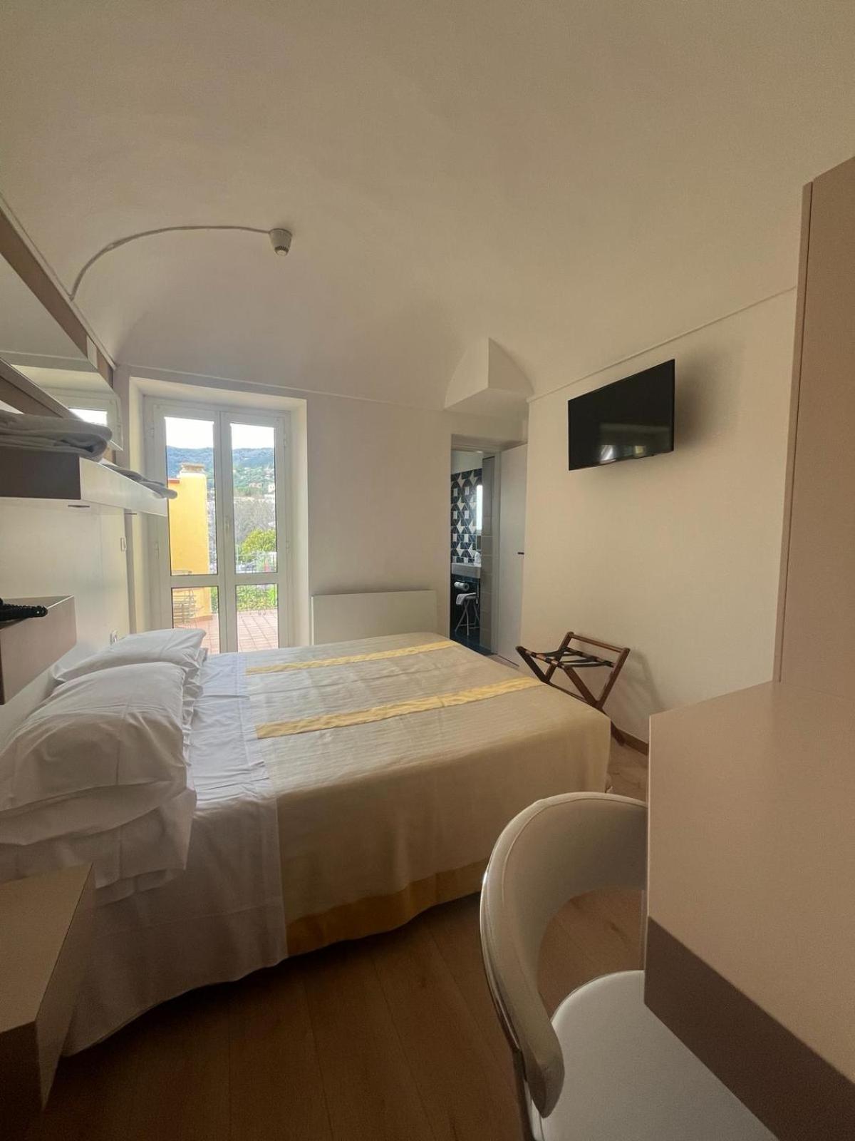 Double Room with Terrace,1605202009:JPEG