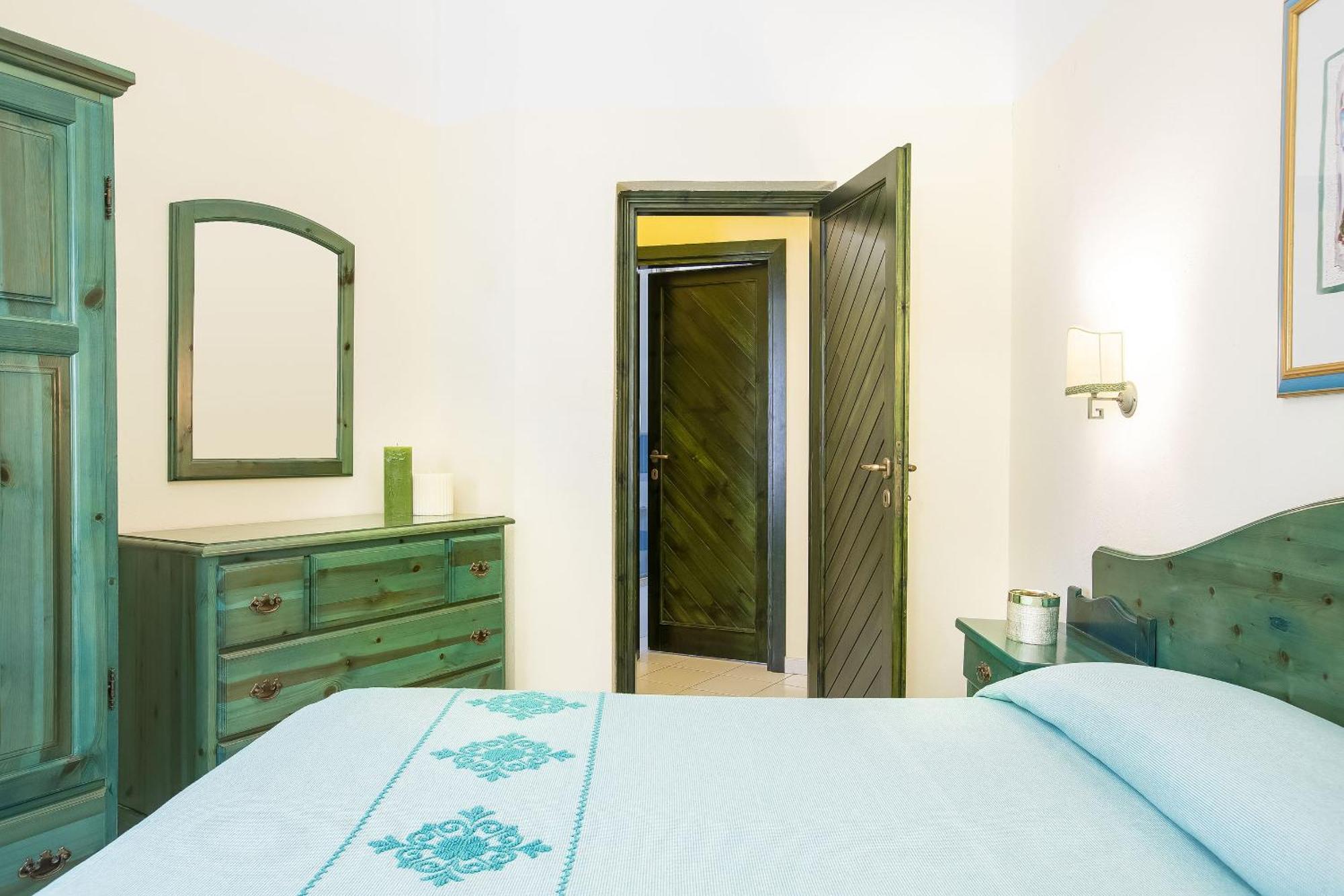 One-Bedroom Apartment,1607219608:JPEG