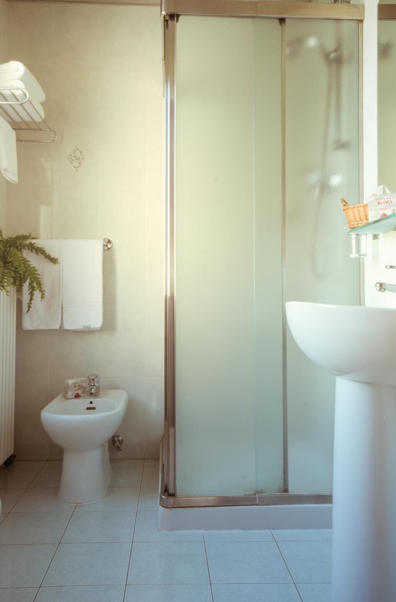 Single Room,213419735:JPEG