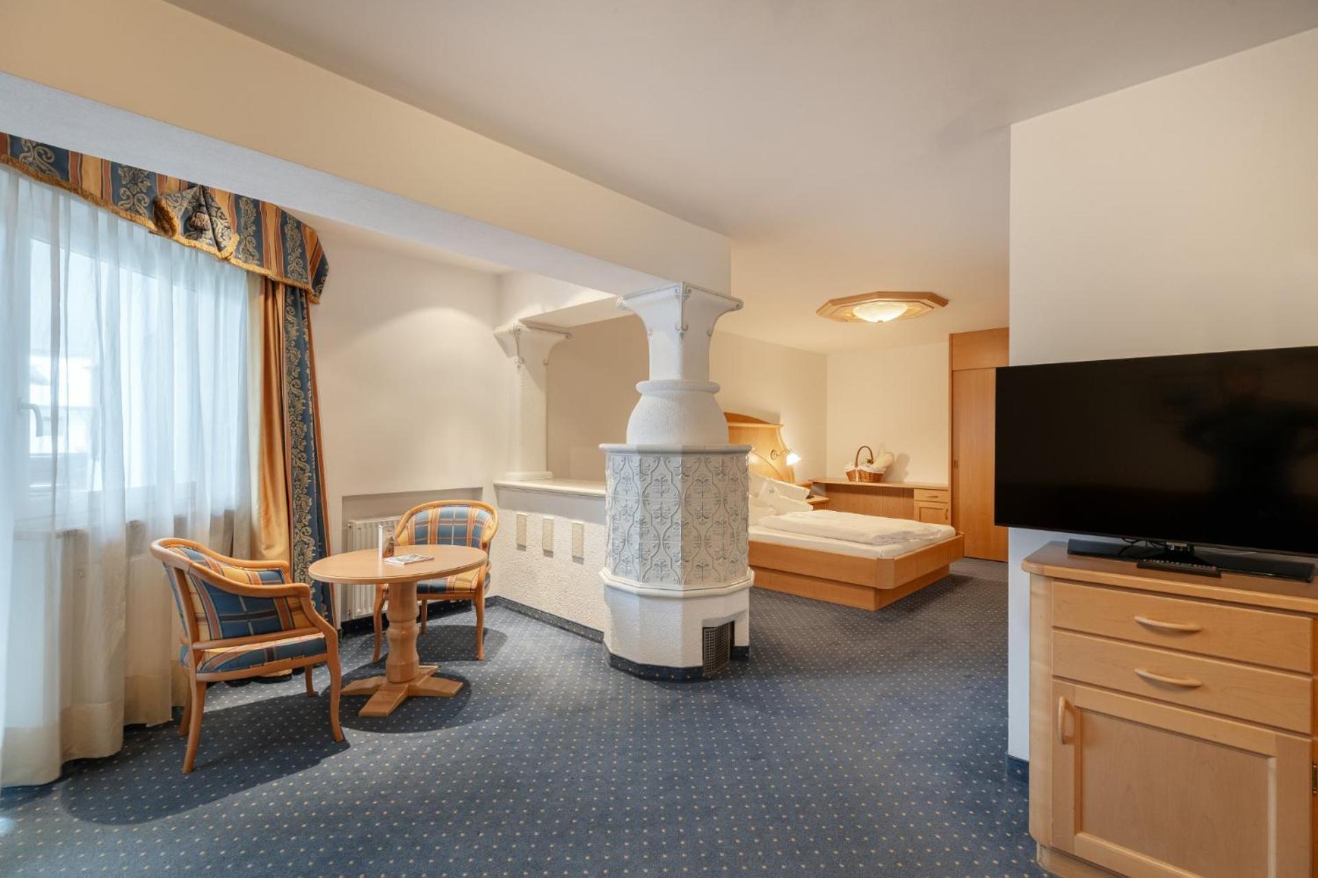 Superior Quadruple Room,1500185092:JPEG