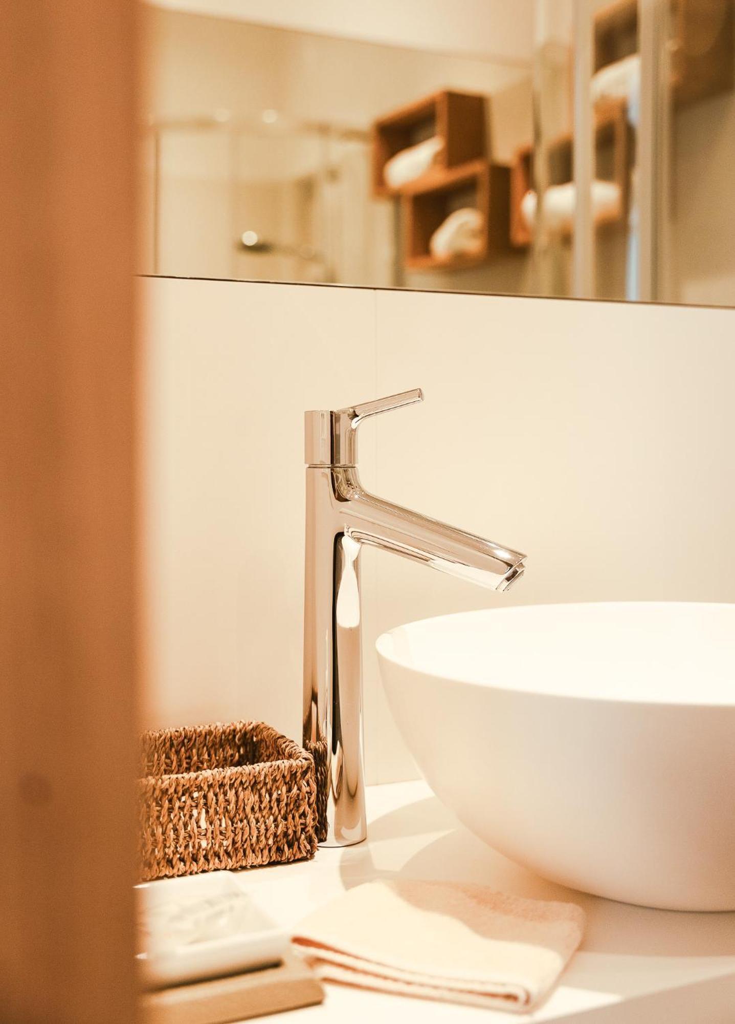 Classic Single Room with Shower