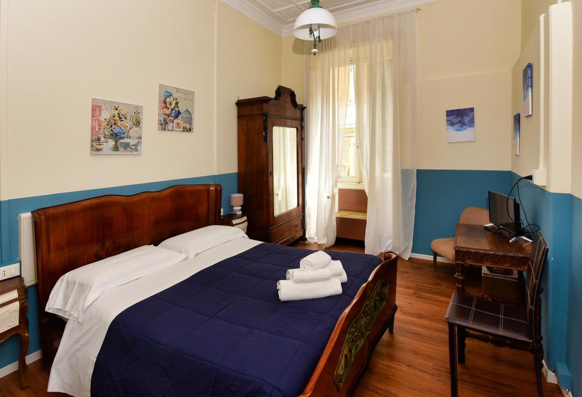 Double Room with Shared Bathroom,1611081791:JPEG