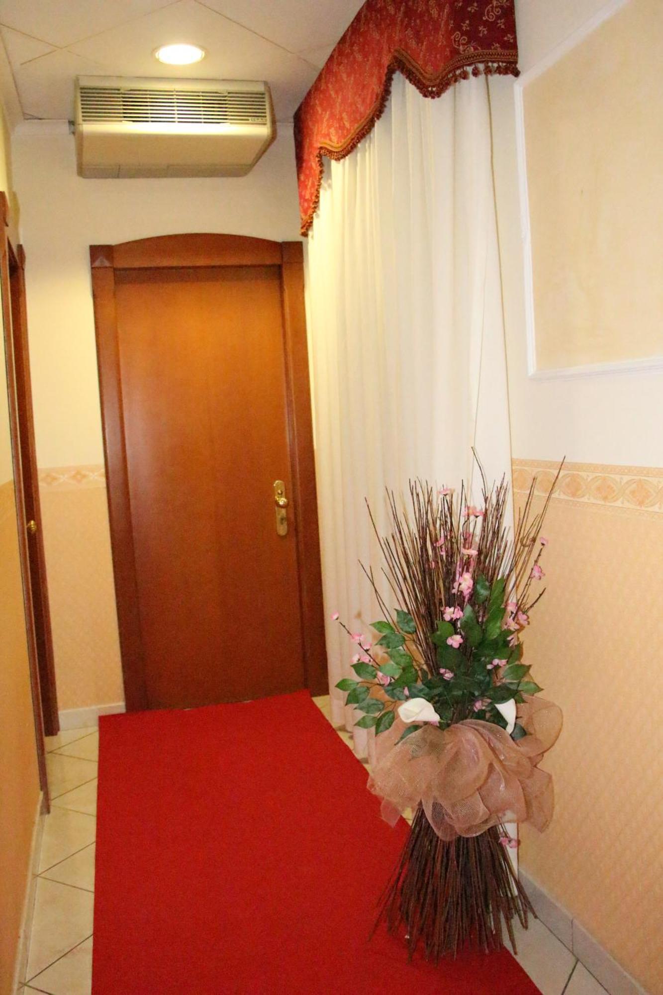 Comfort Quadruple Room,1613660201:JPEG