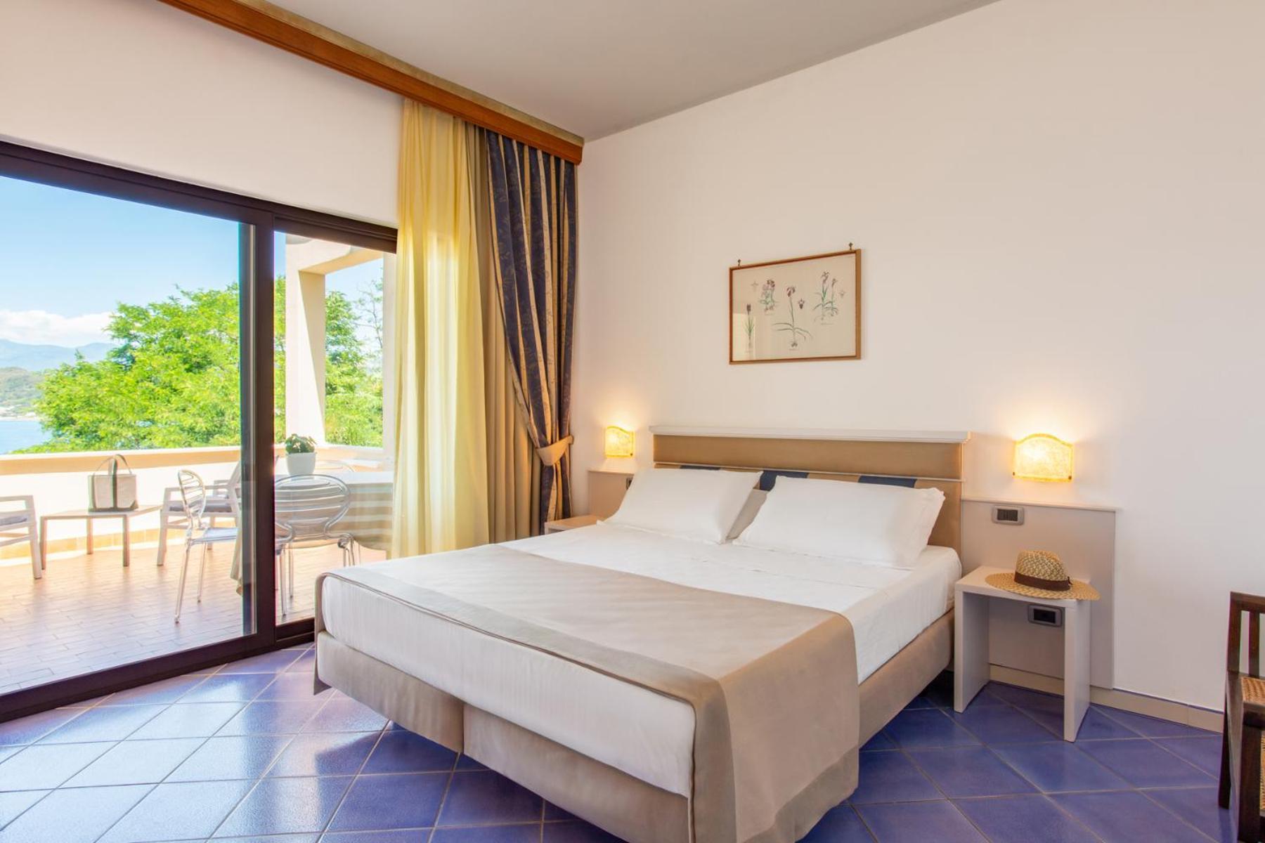 Double Room Sea View