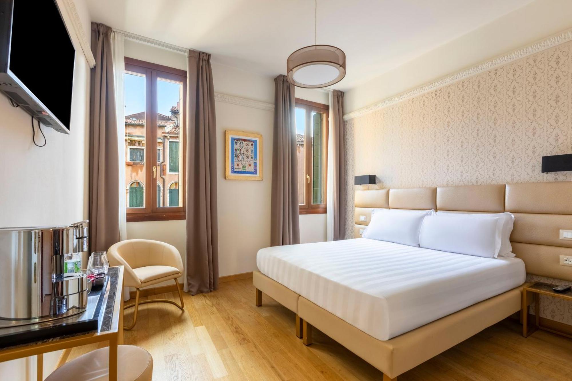 Standard Room,1617872811:JPEG
