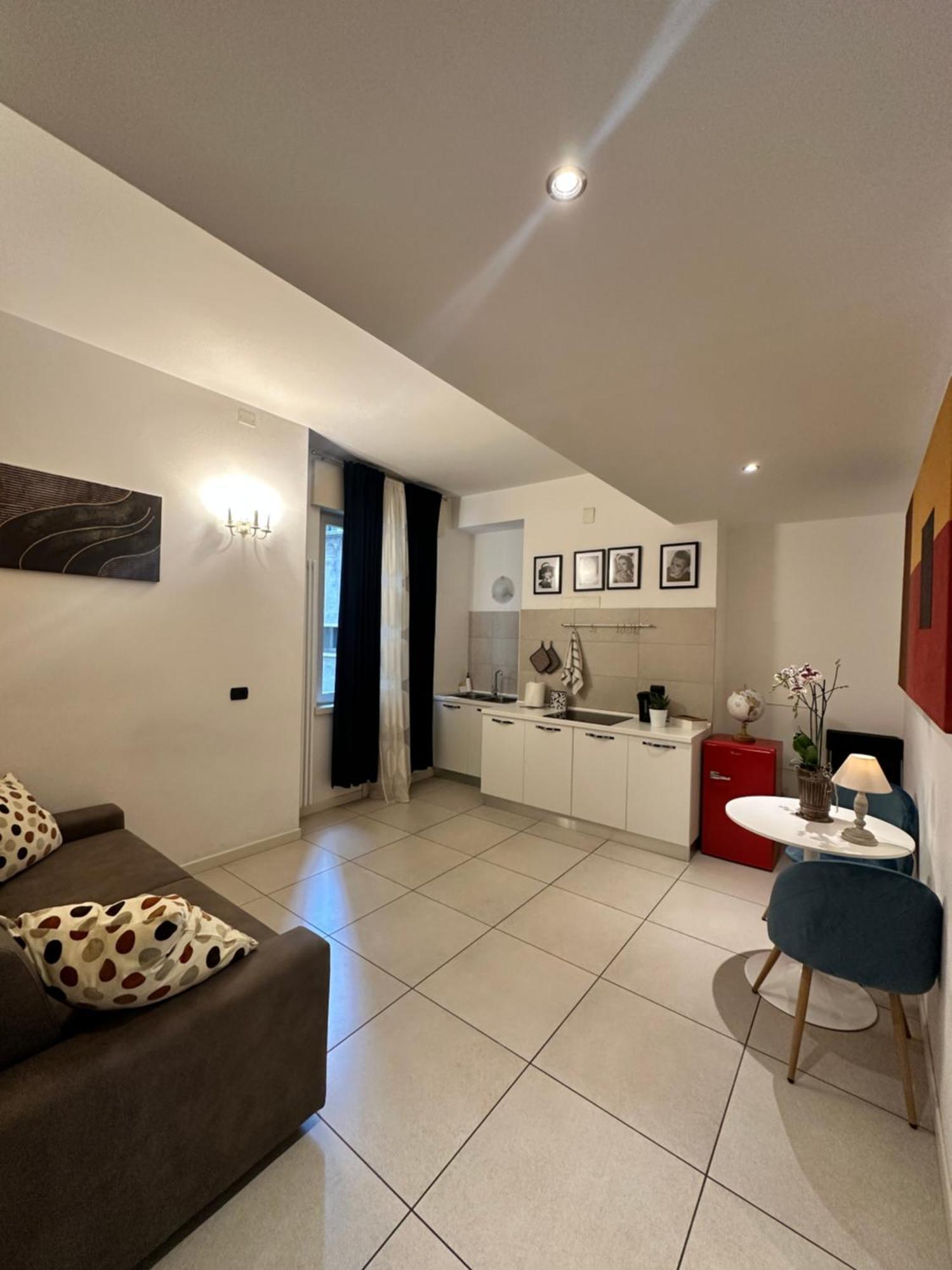 Deluxe Apartment,1618289958:JPEG