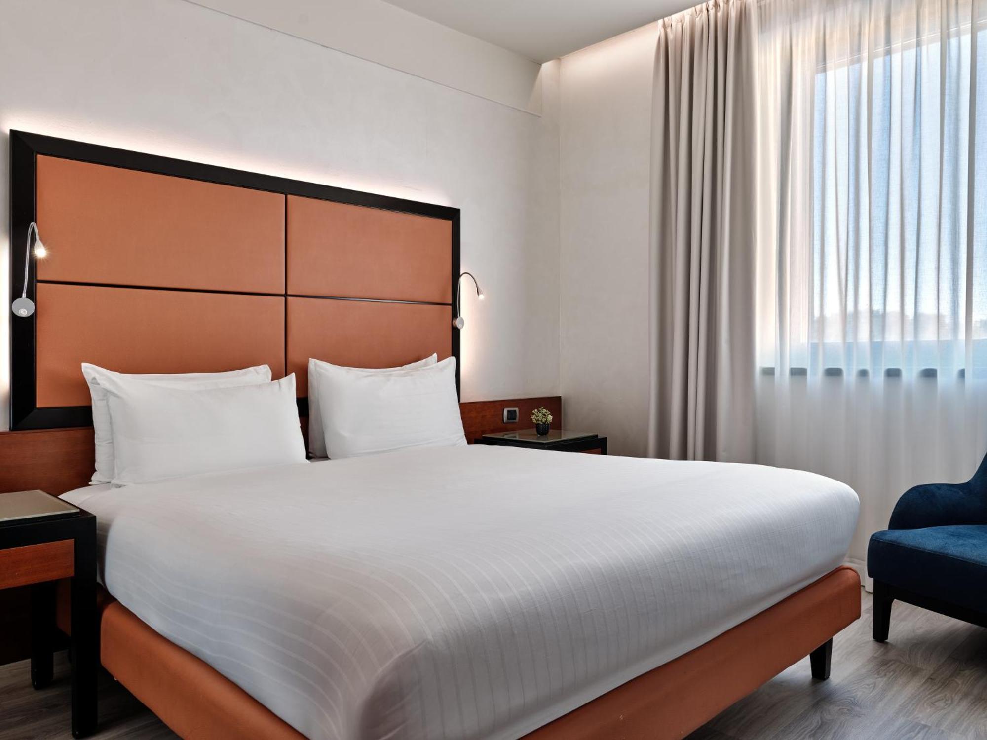Standard King Room,1619167253:JPEG