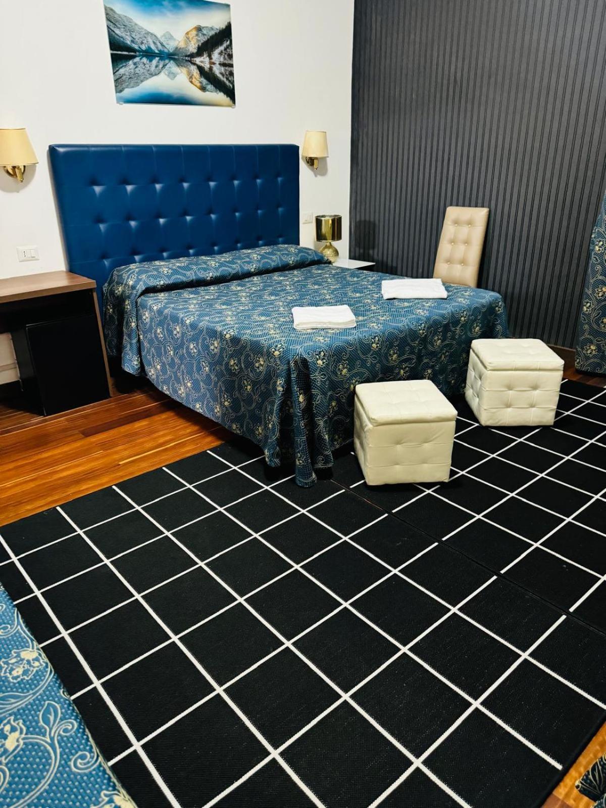 Quadruple Room Private Bathroom