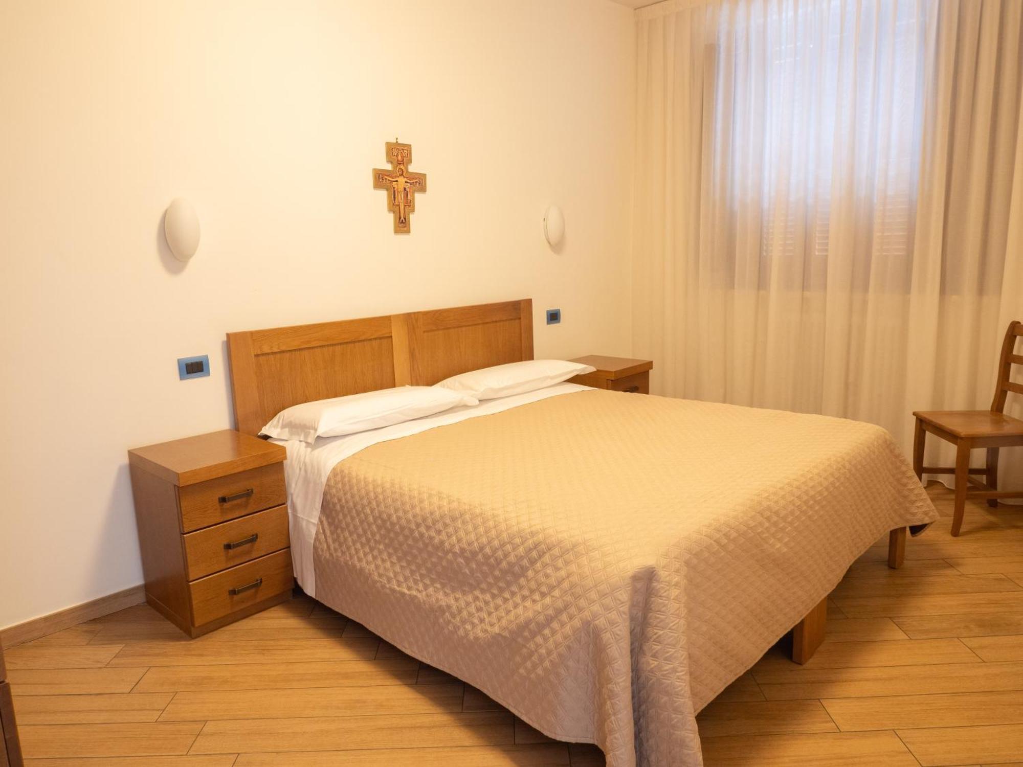 Standard Double or Twin Room,1620581413:JPEG