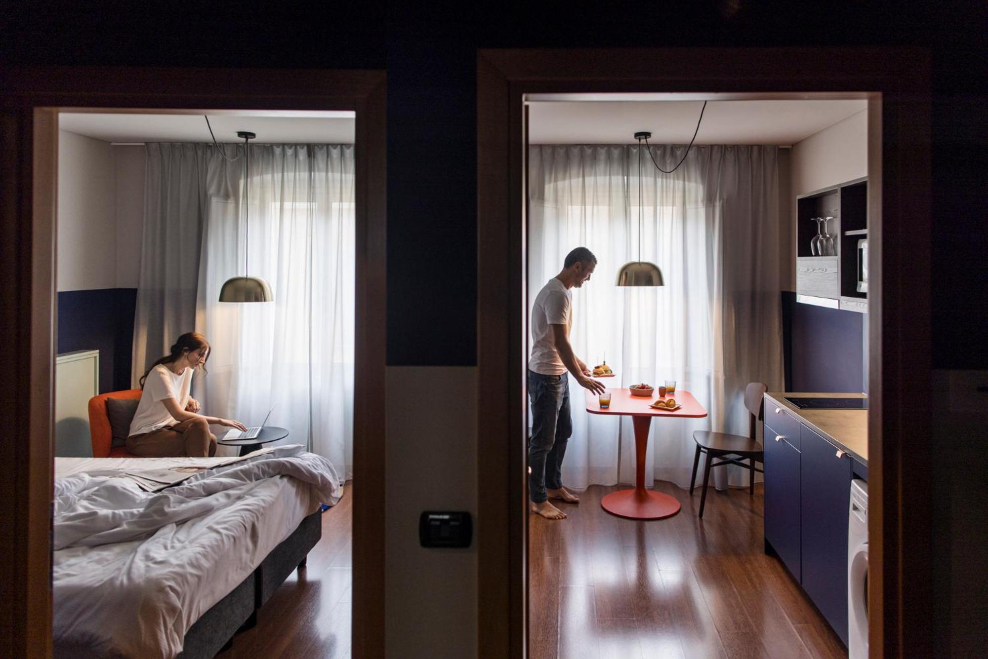 Studio Apartment