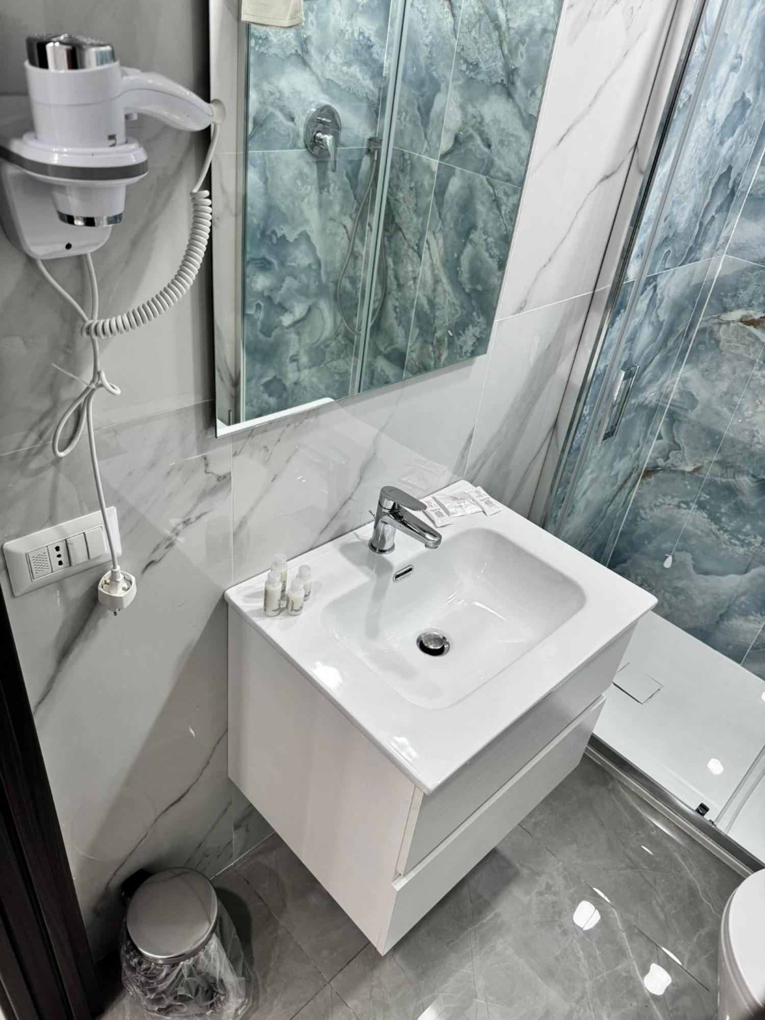 King Room Spa Bath