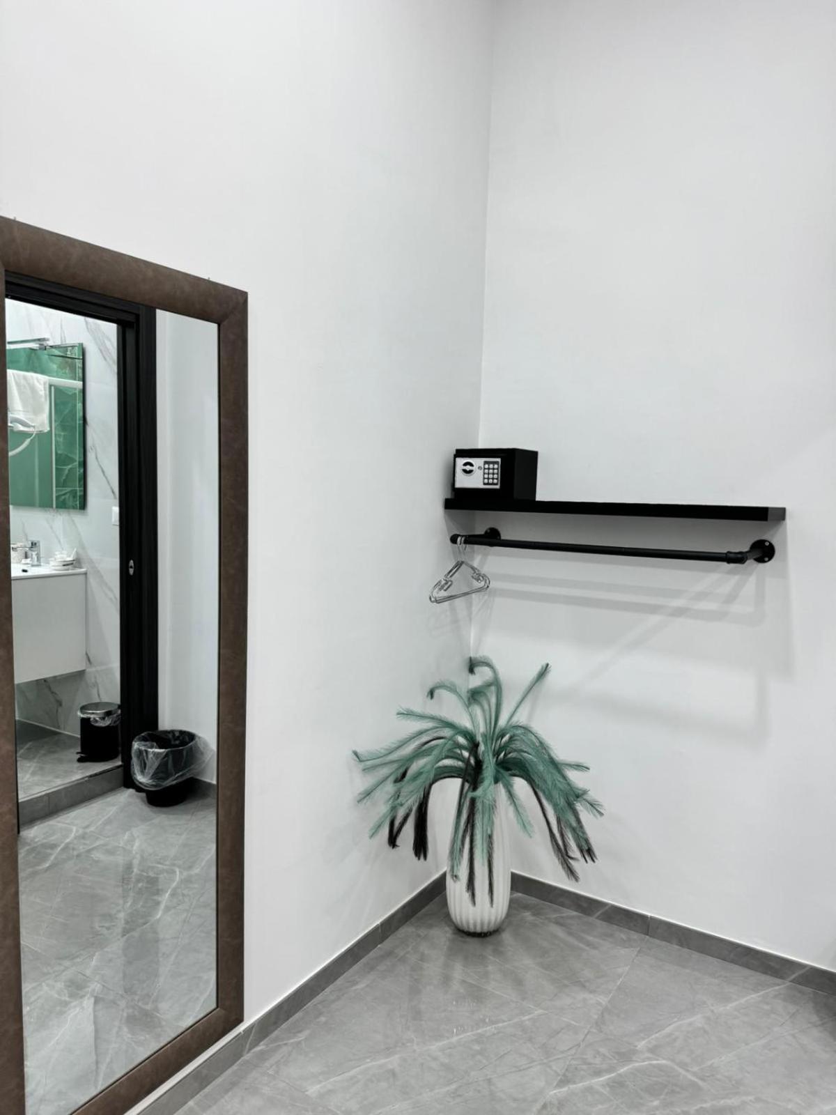 Double Room Private Bathroom
