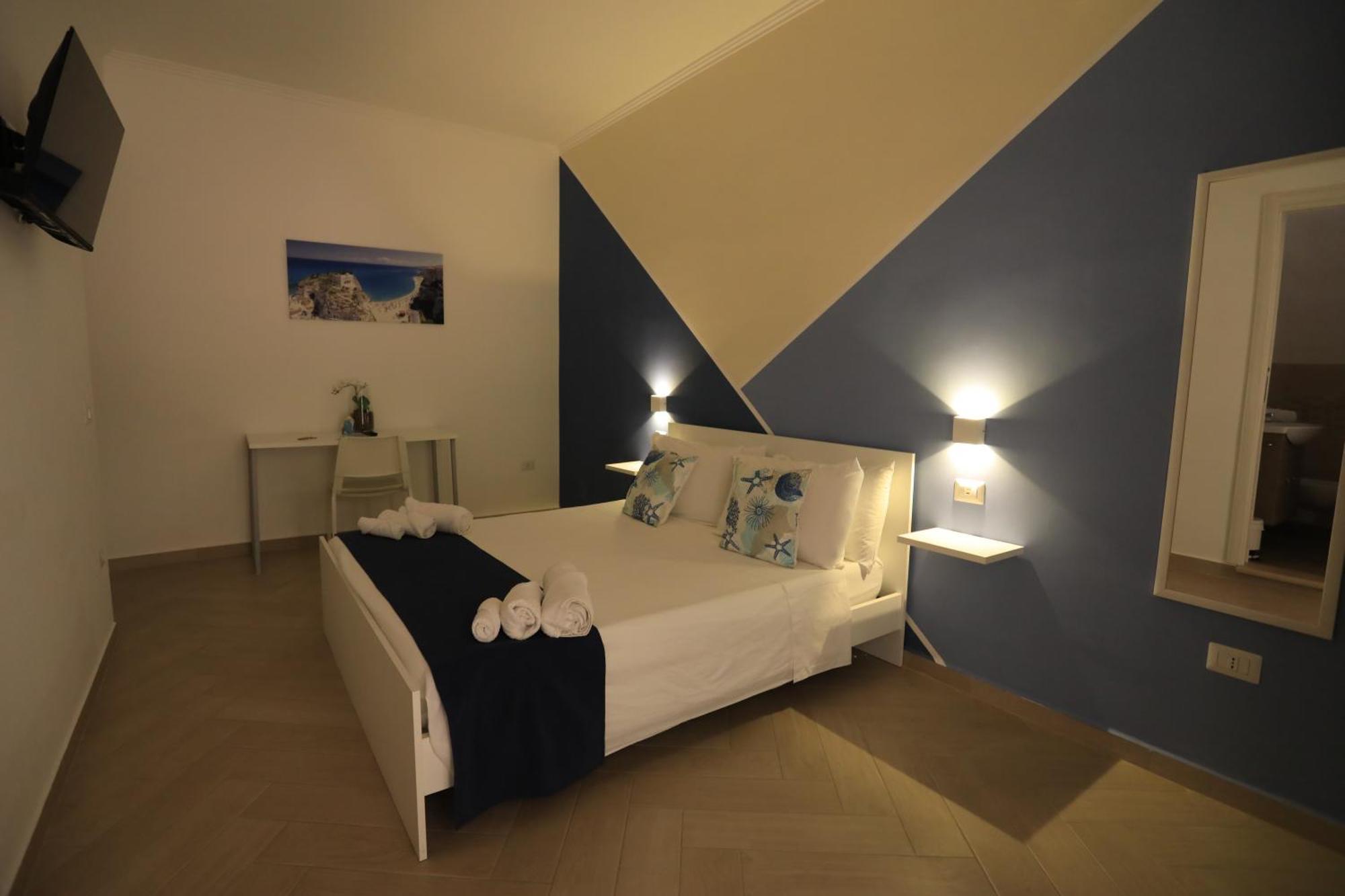 Economy Double Room