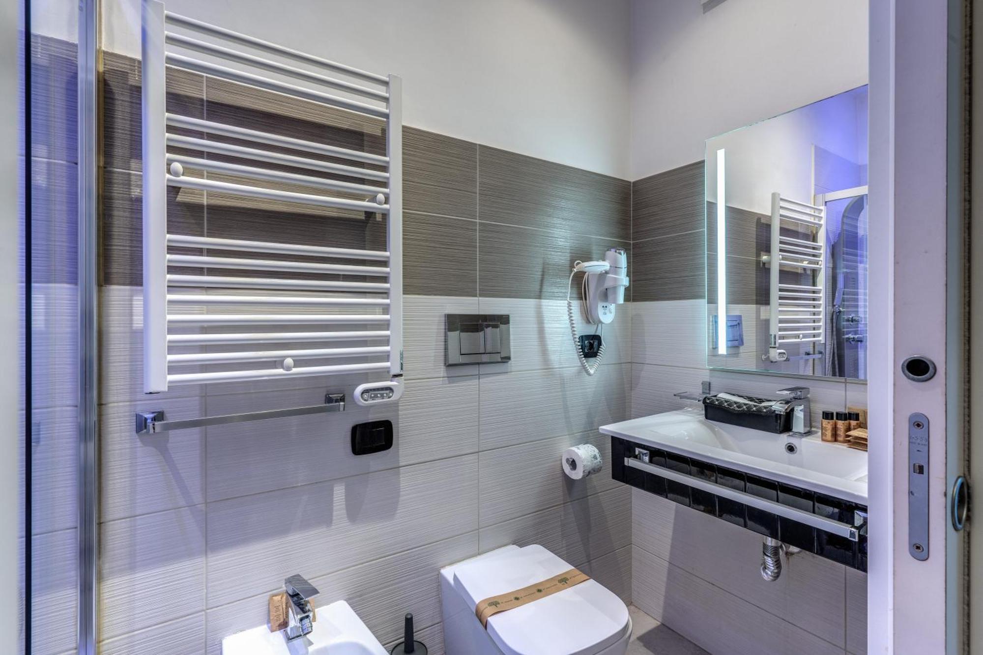 Triple Room Mezzanine