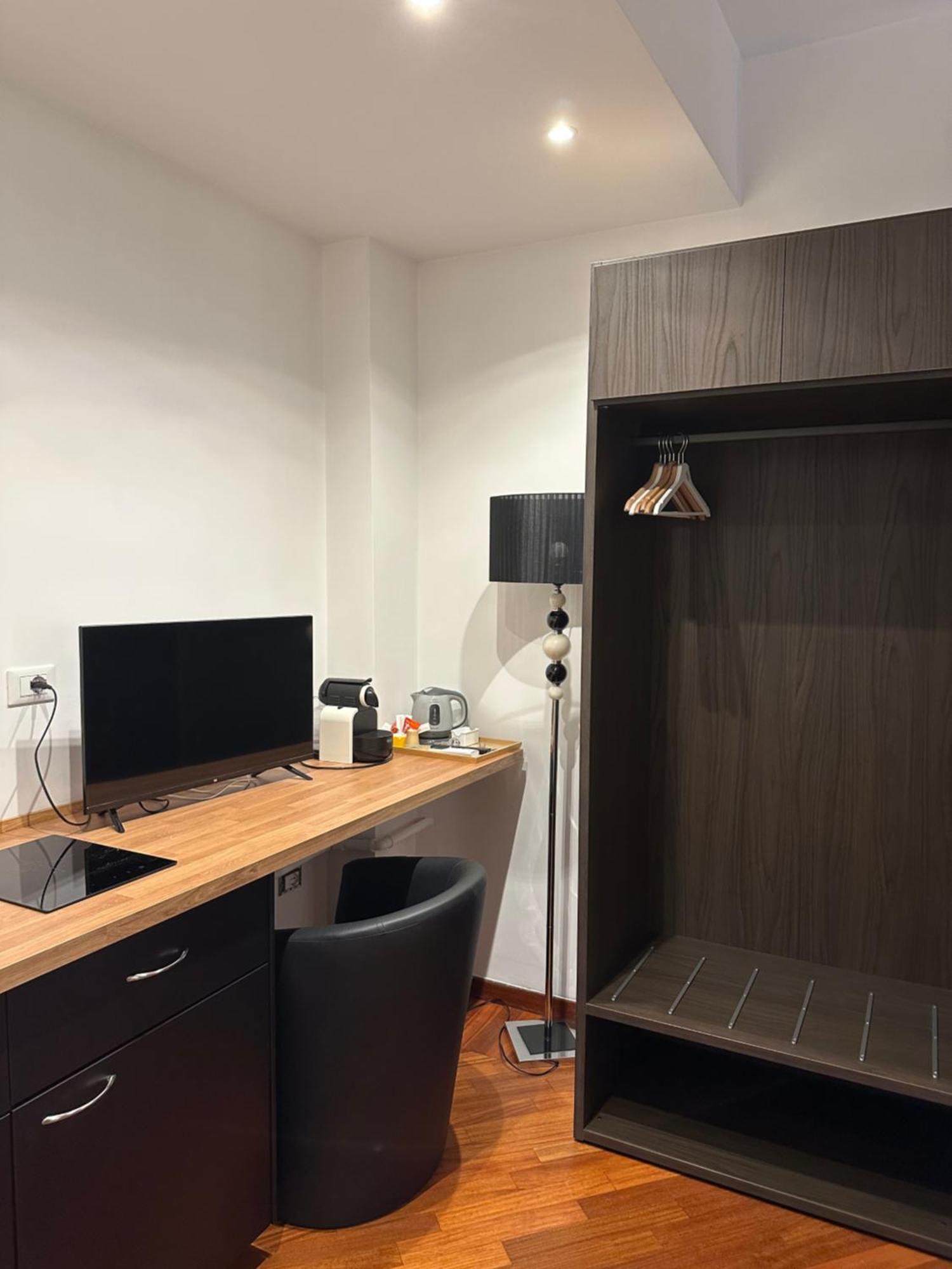 Deluxe Double or Twin Room Balcony