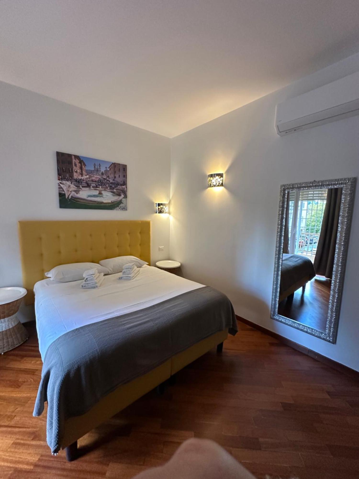 Deluxe Double or Twin Room Balcony