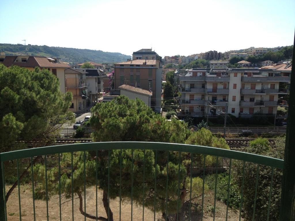 Camera Tripla con Vista Montagna (2 Adulti + 1 Bambino)