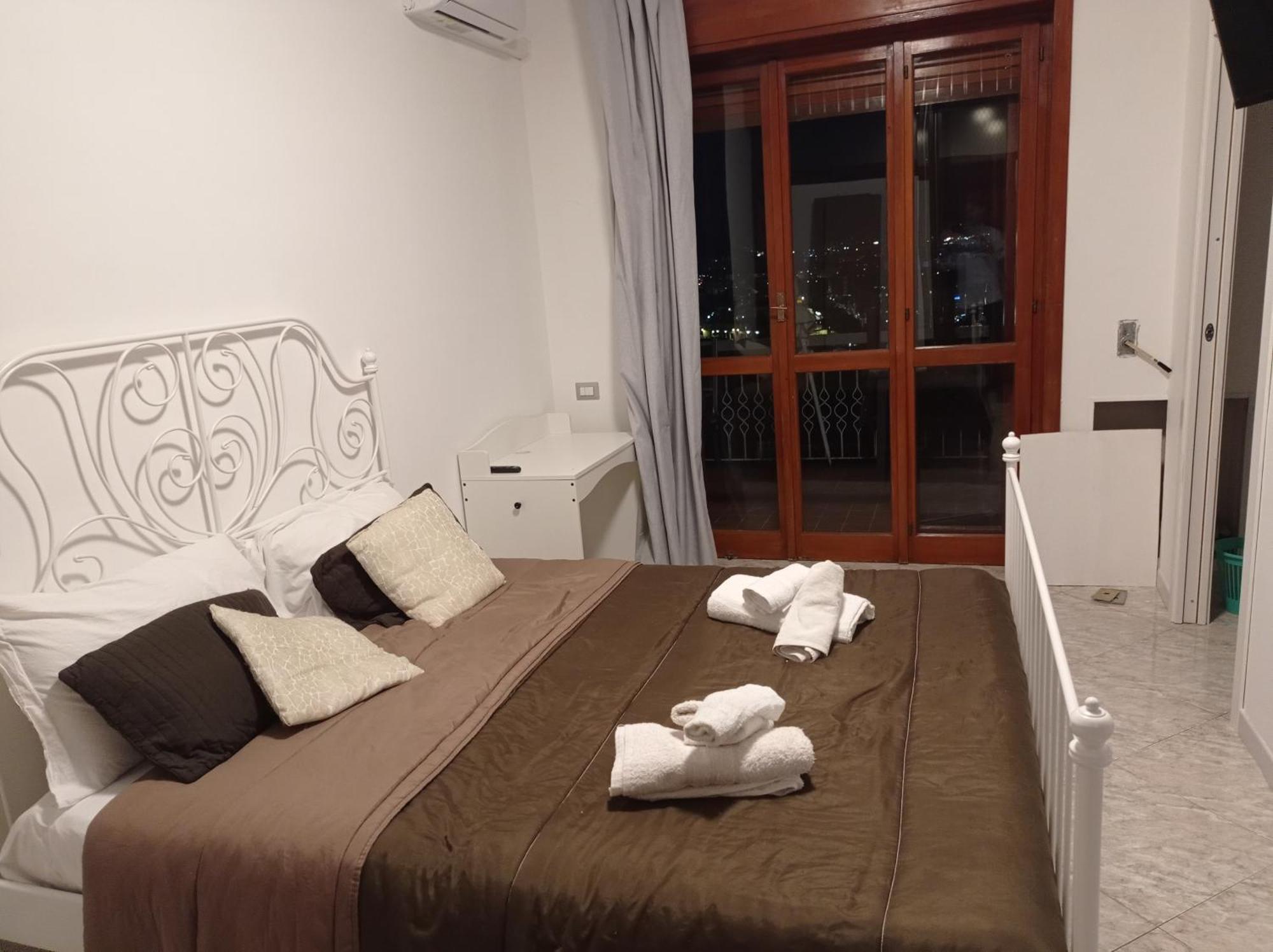 Large Double Room