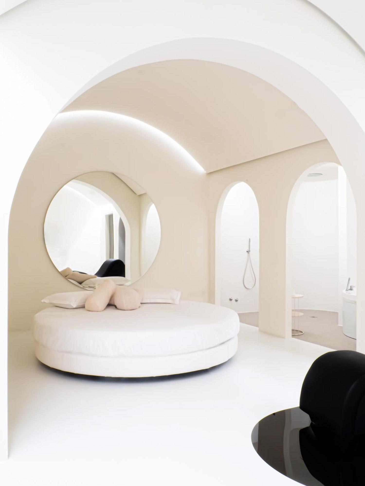 Studio with Spa Bath,1632278098:JPEG