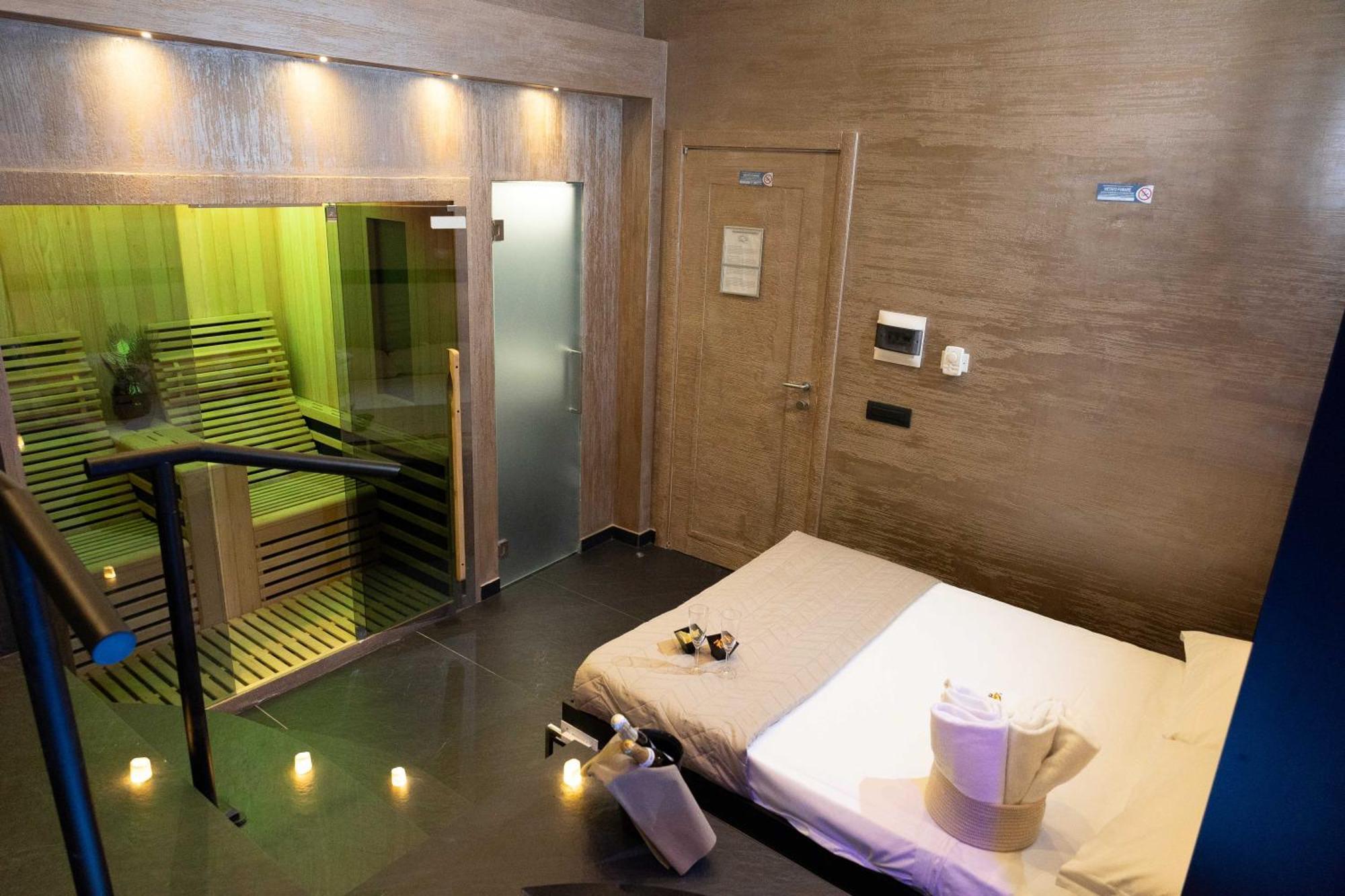 Double Room Spa Bath