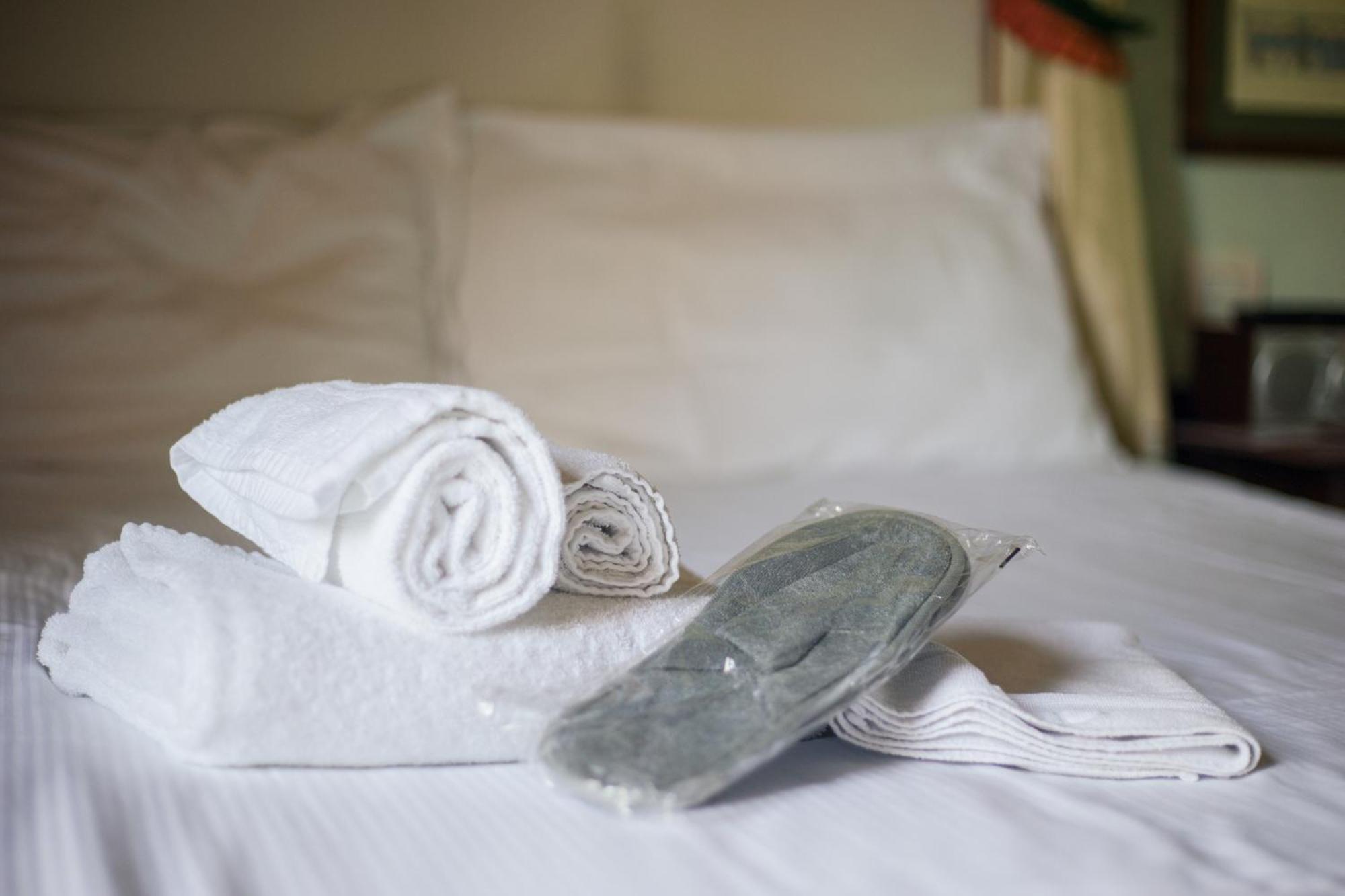 Deluxe Single Room,1635081664:JPEG