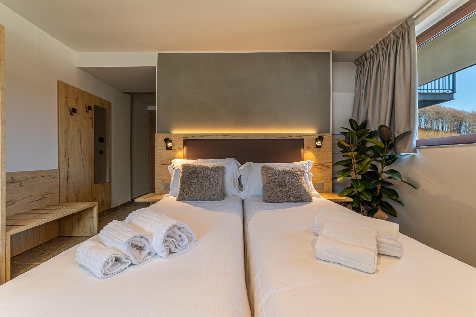 Double or Twin Room,1640118870:JPEG