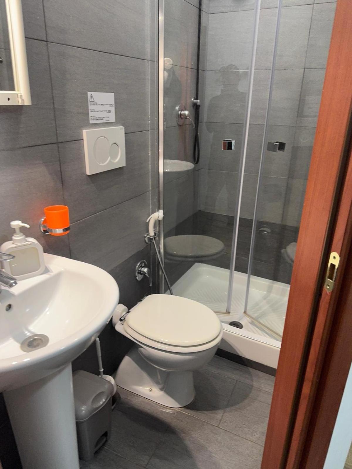 Triple Room Private Bathroom