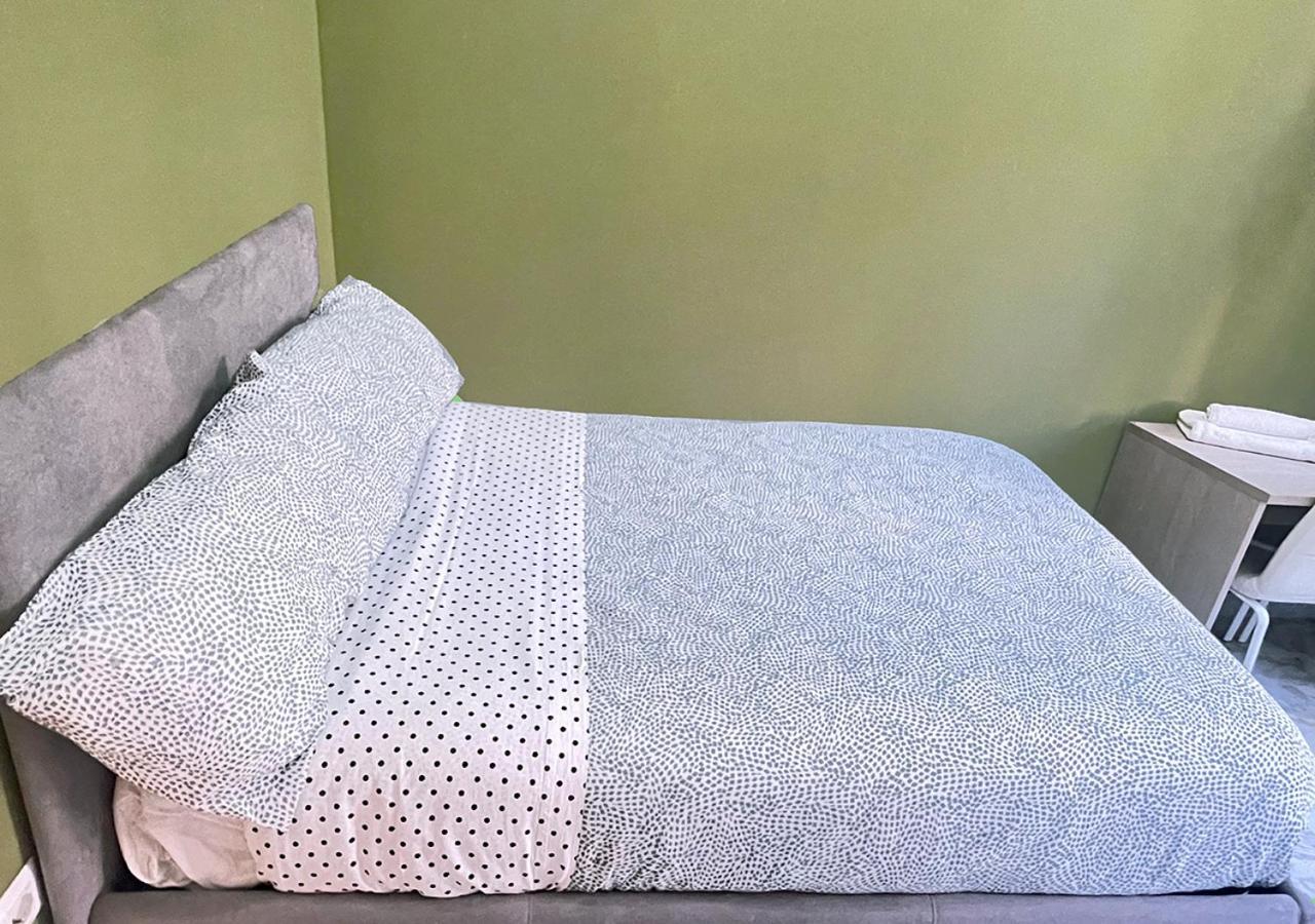 Pokój Dwuosobowy ze wspólną łazienką