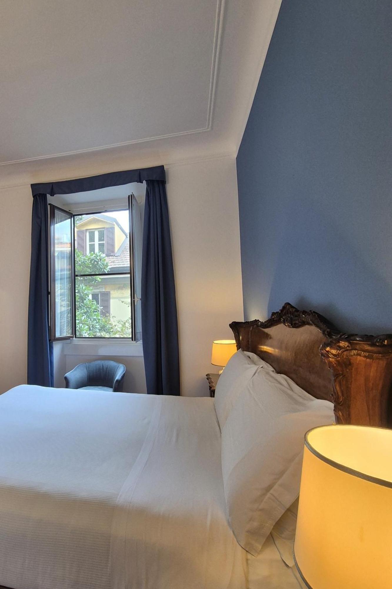 Double or Twin Room Garden View