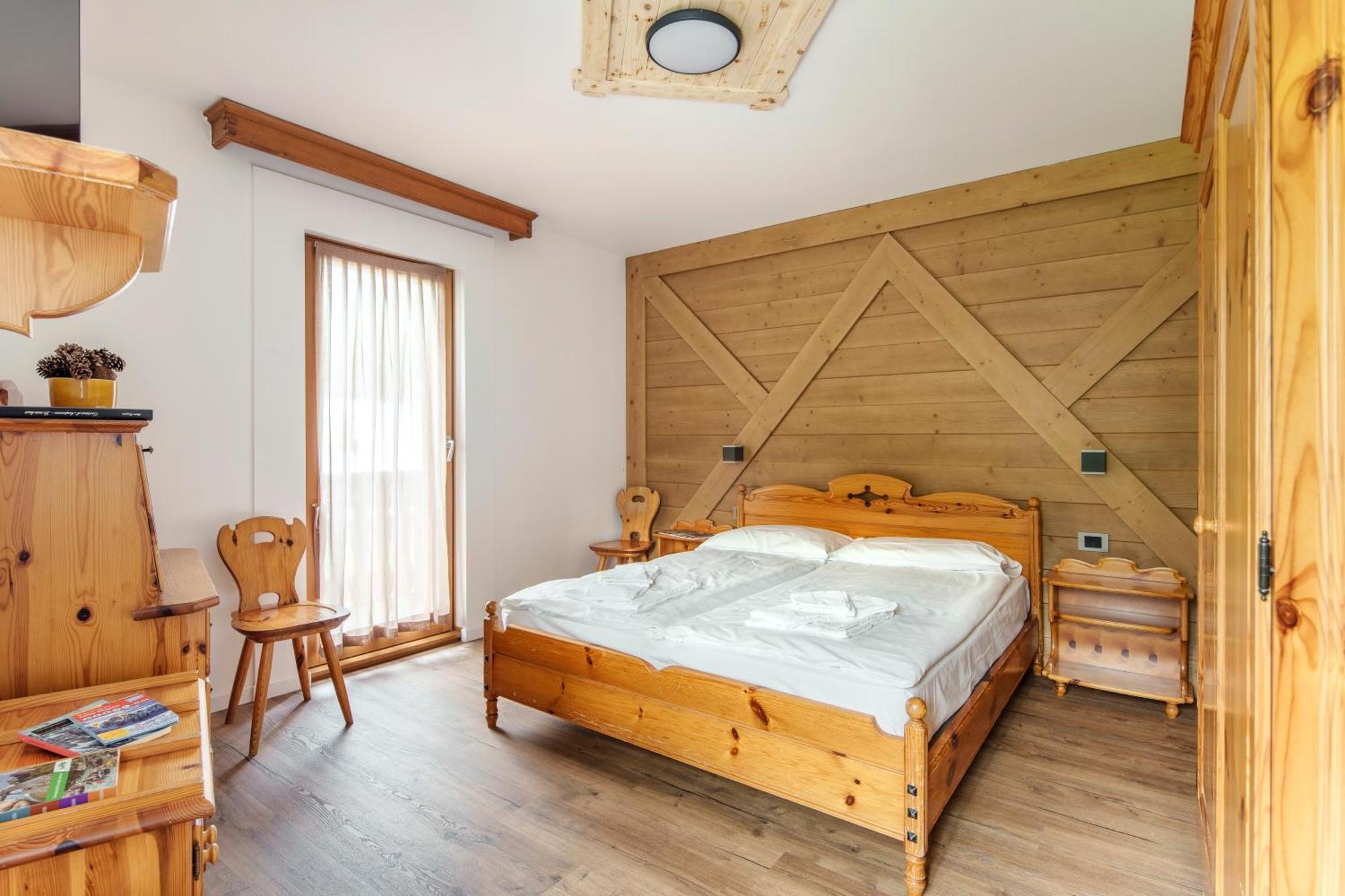Doppelzimmer mit Balkon