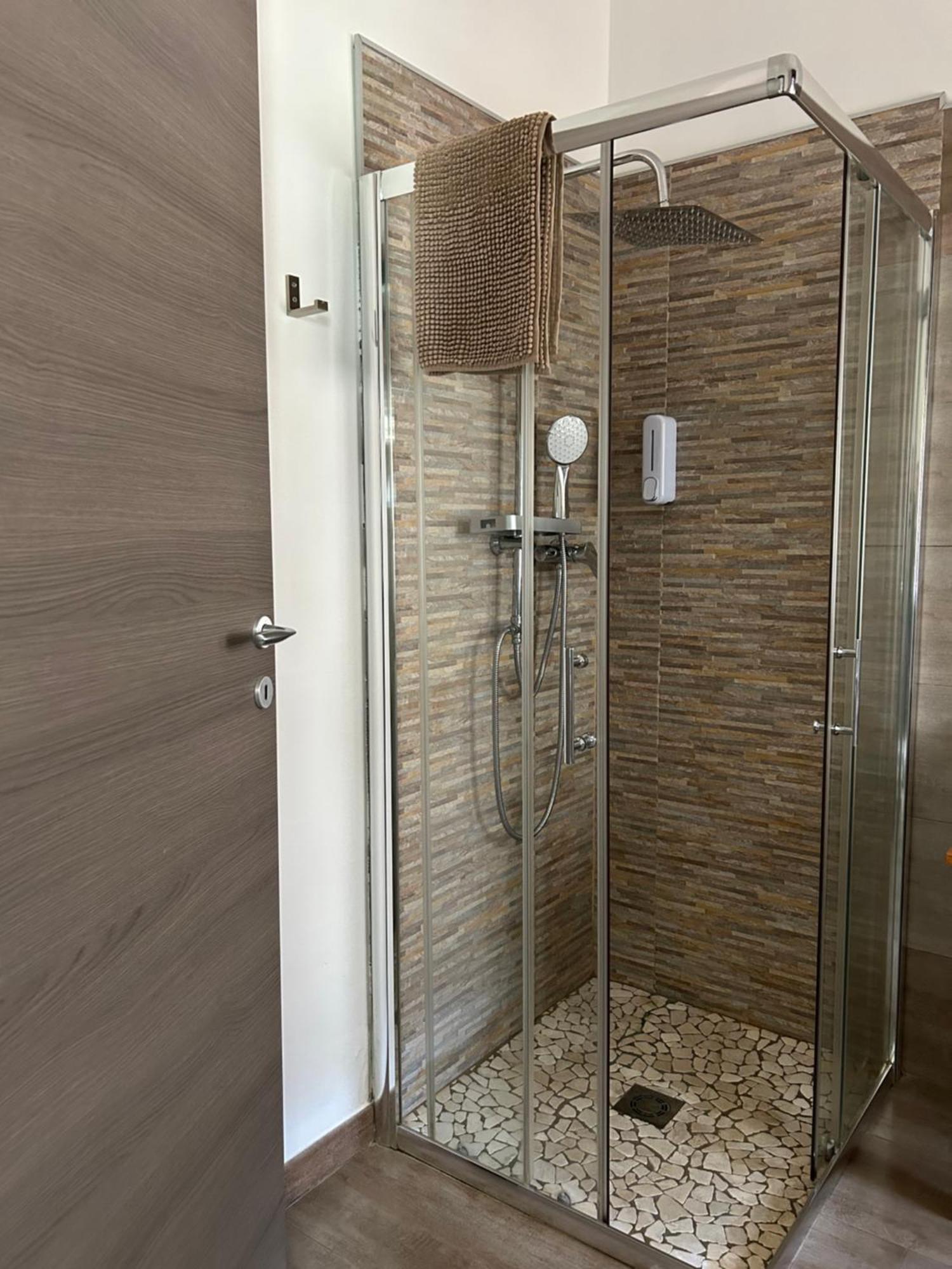 Quadruple Room with Private Bathroom,1651239255:JPEG