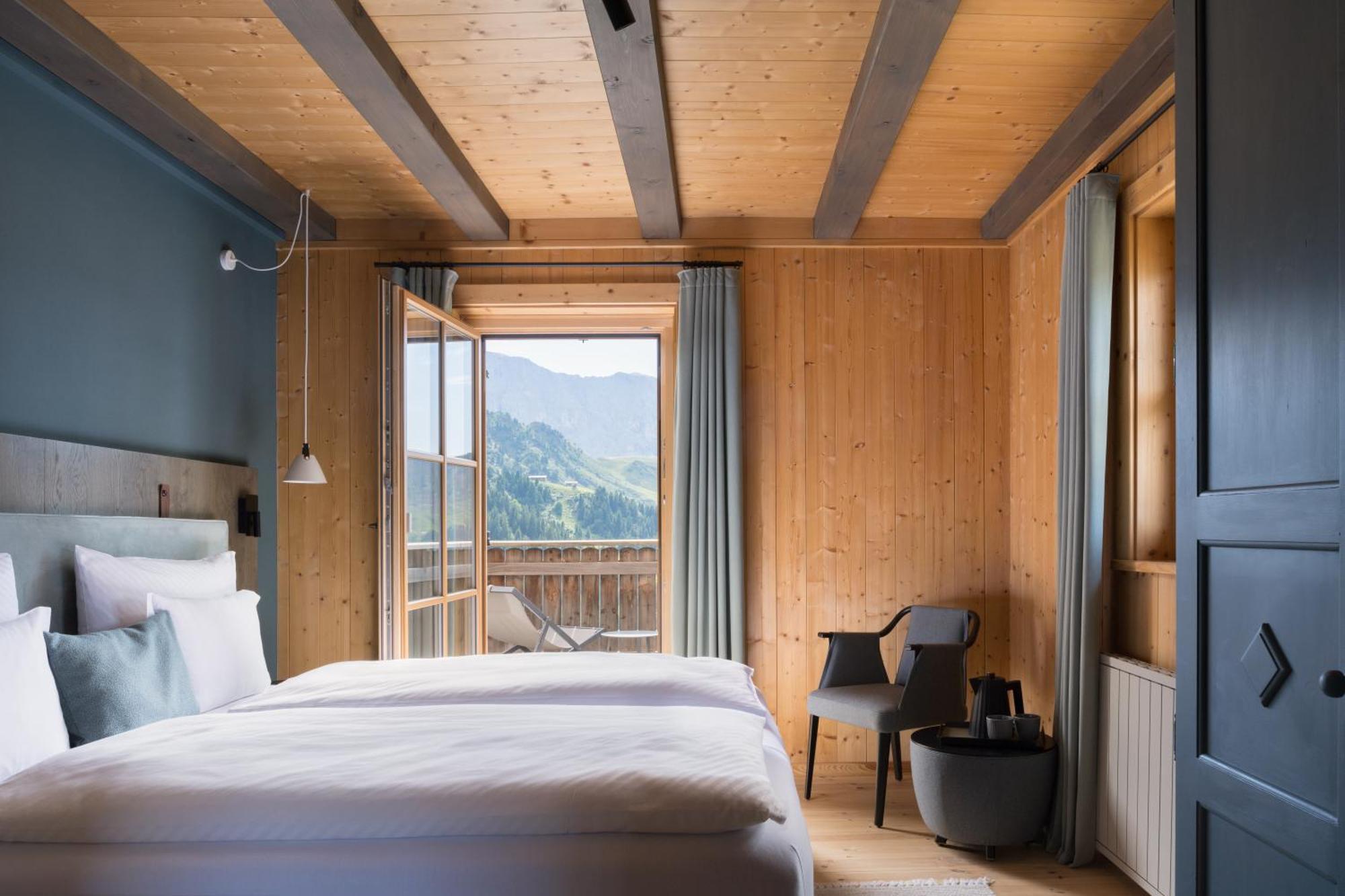 Double Room,1653494879:JPEG