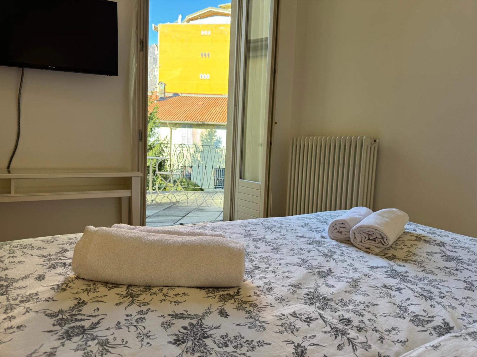 Double Room with Terrace