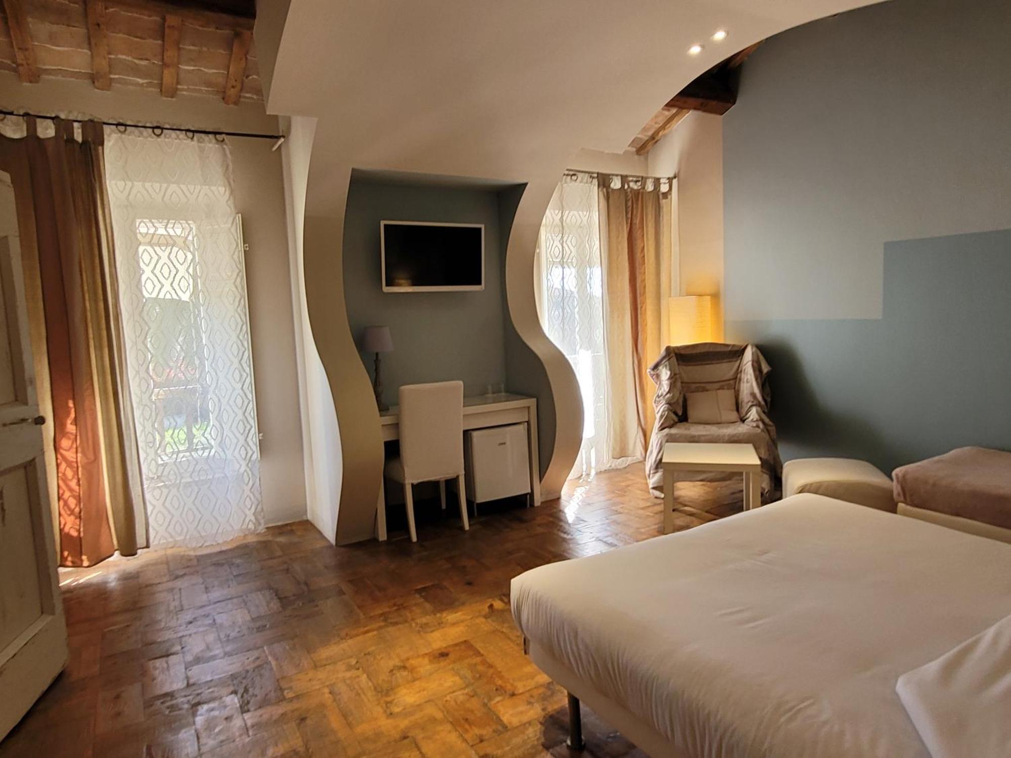 Classic Quadruple Room,1660308464:JPEG