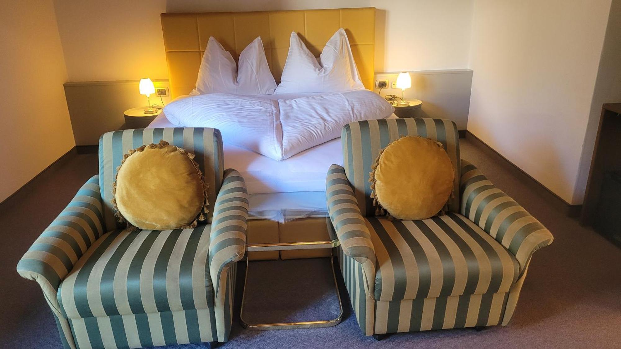 Double Room Attic,258088541:JPEG